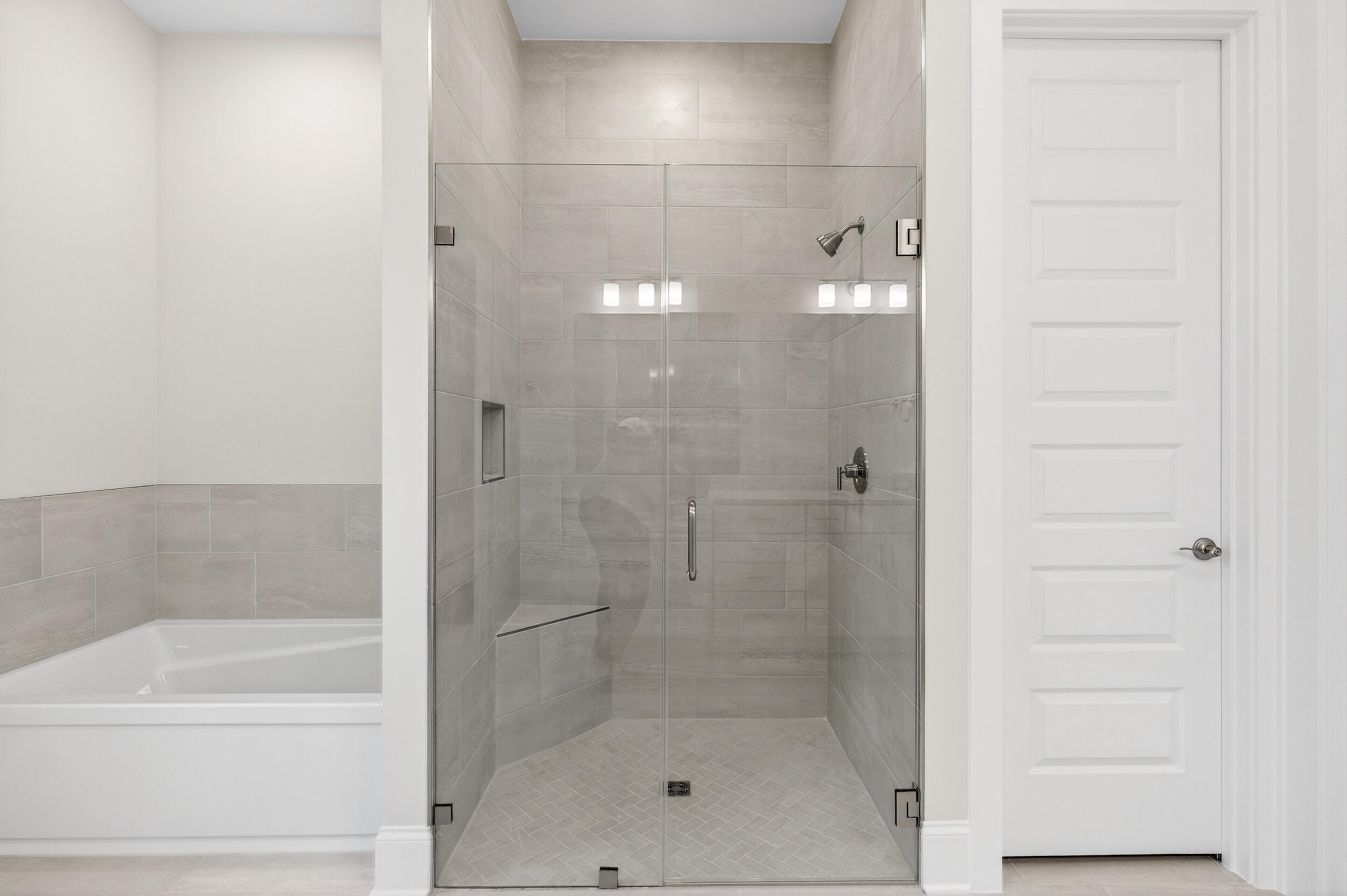 MAGNOLIA BAY ESTATES - Residential