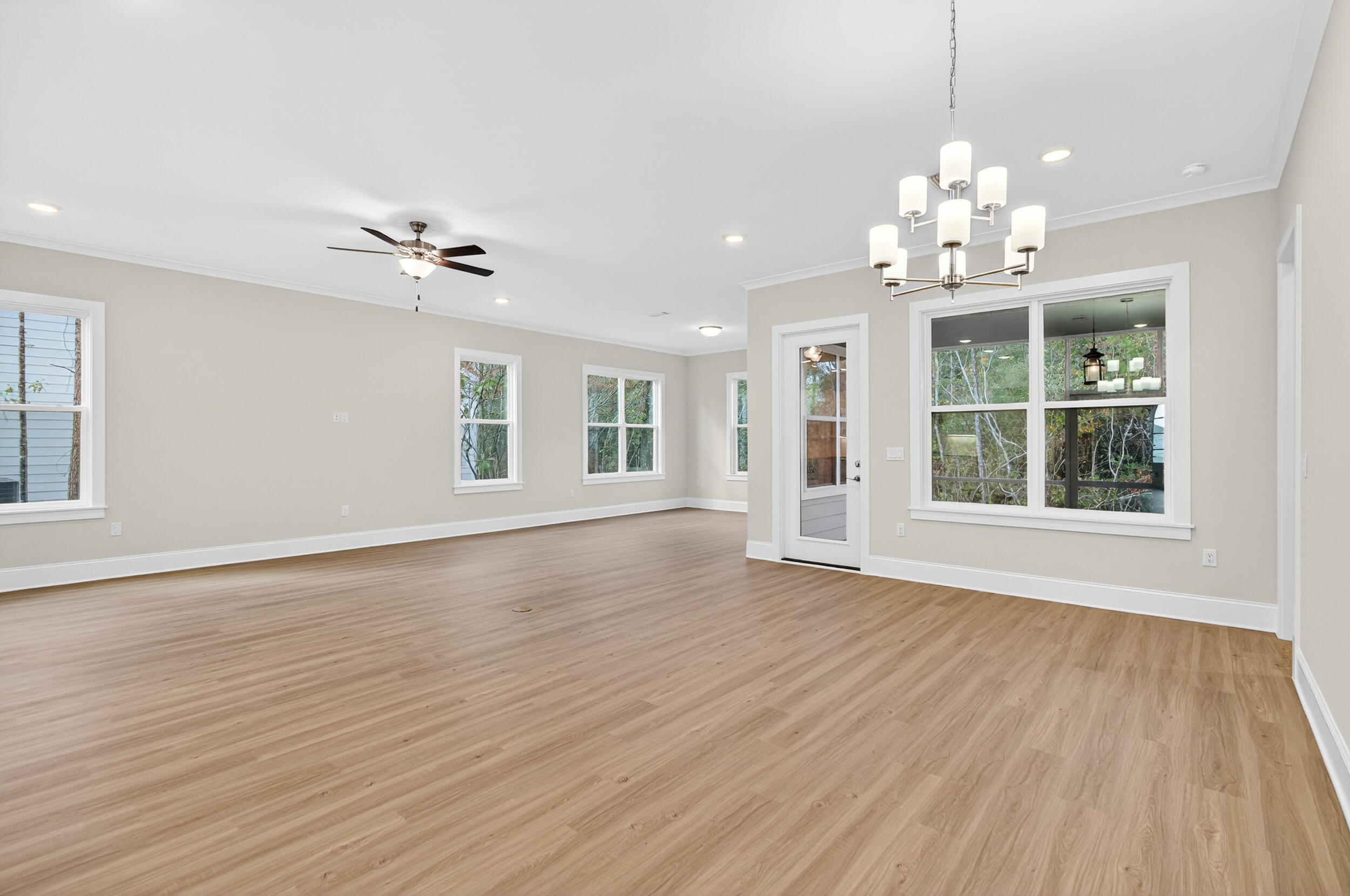 MAGNOLIA BAY ESTATES - Residential