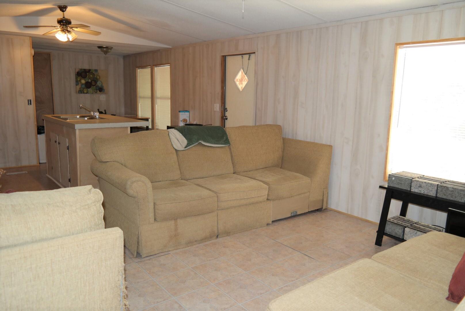 MALLARD CREEK UNREC - Residential