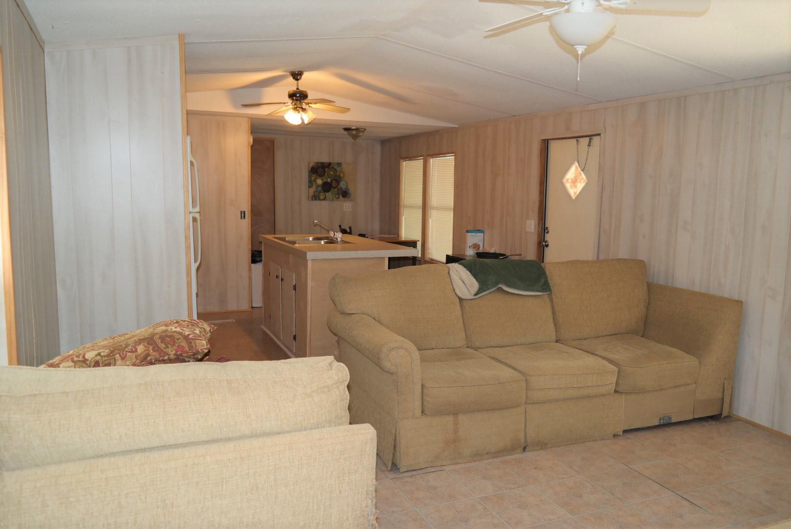 MALLARD CREEK UNREC - Residential