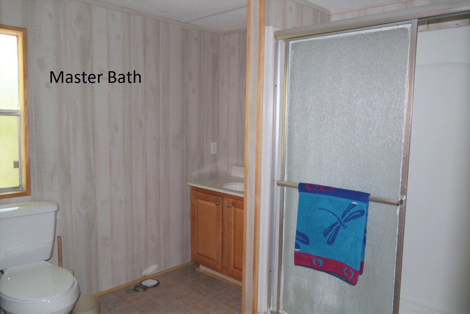 MALLARD CREEK UNREC - Residential