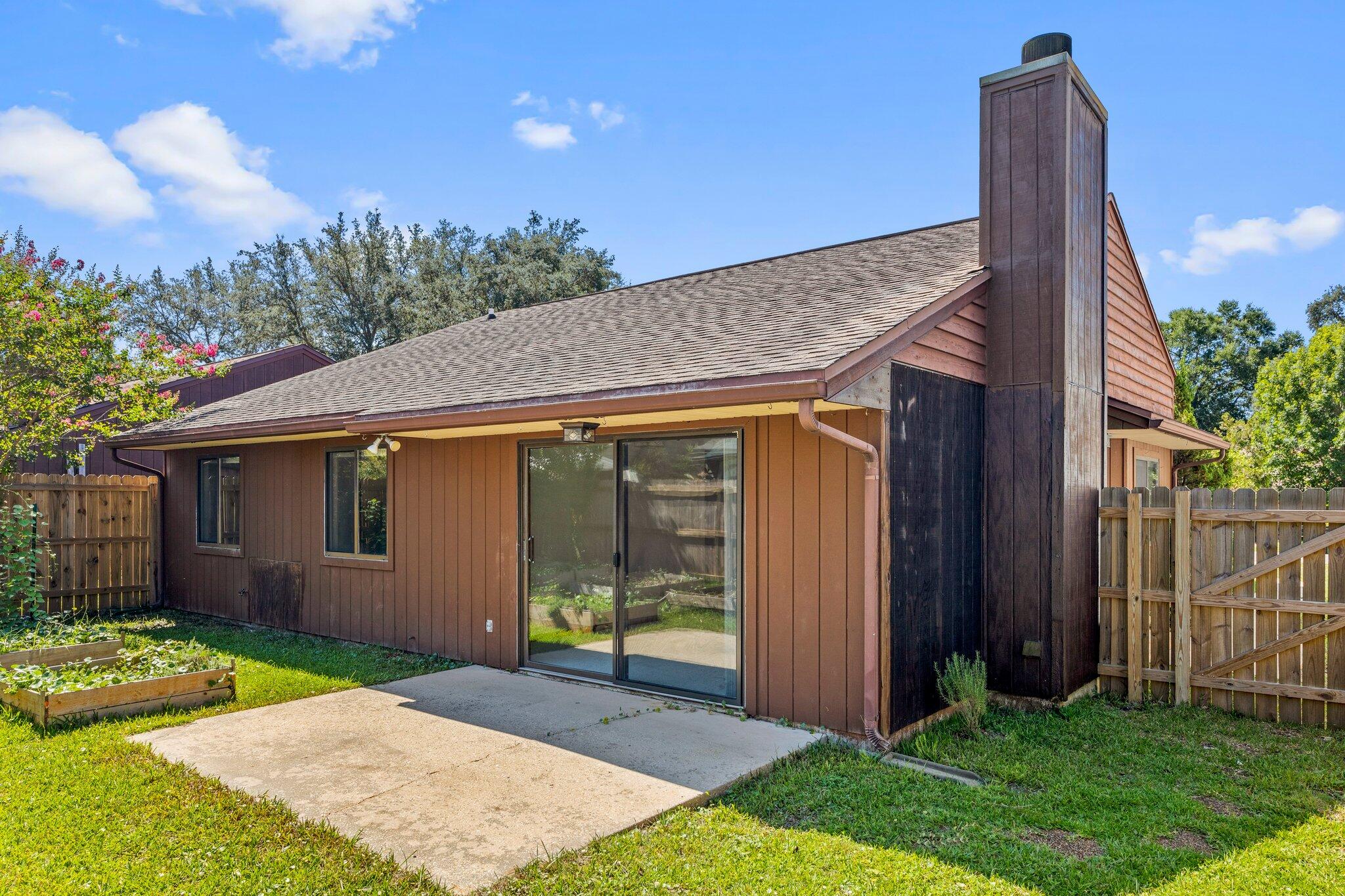 CEDAR RIDGE - Residential Lease