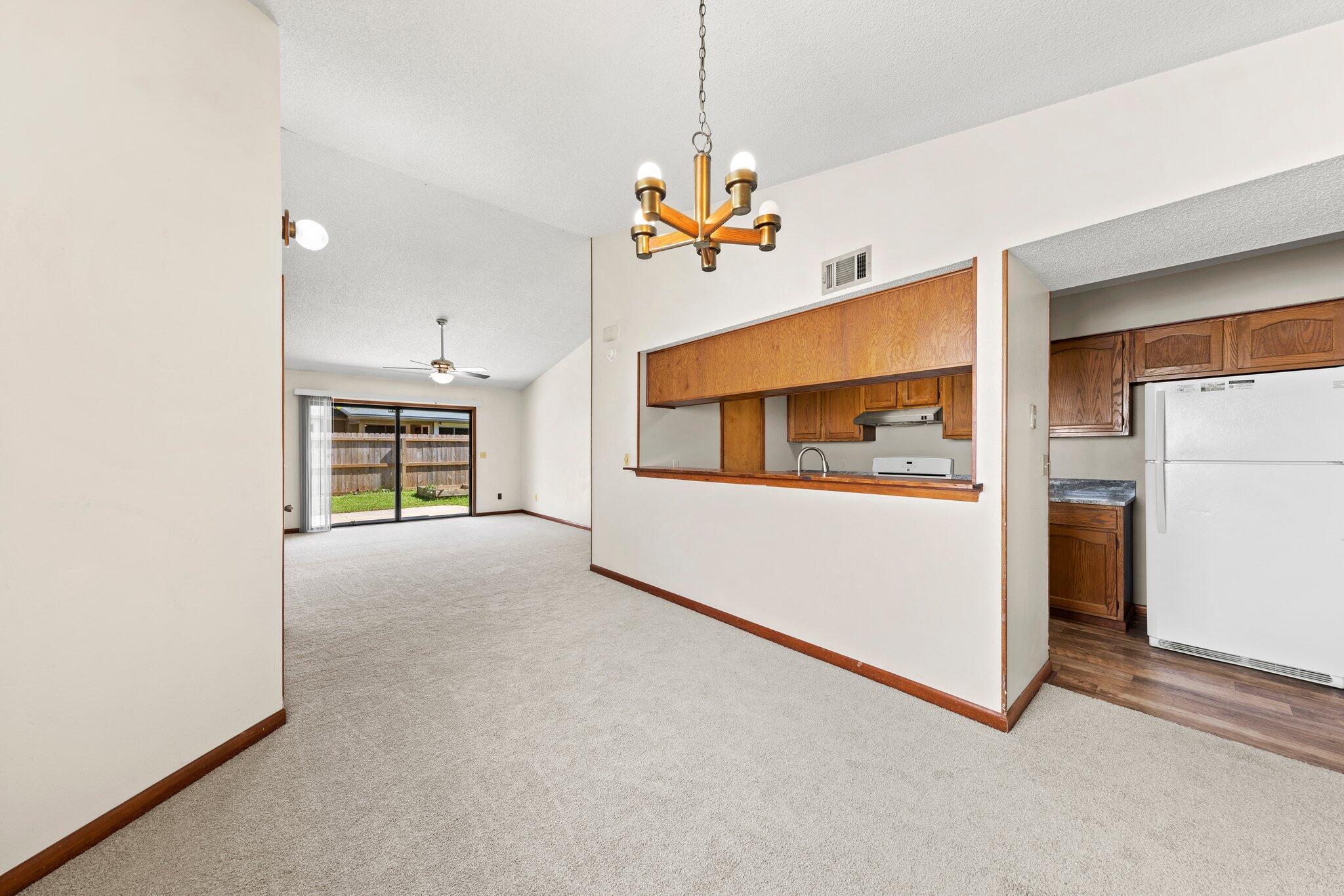 CEDAR RIDGE - Residential Lease