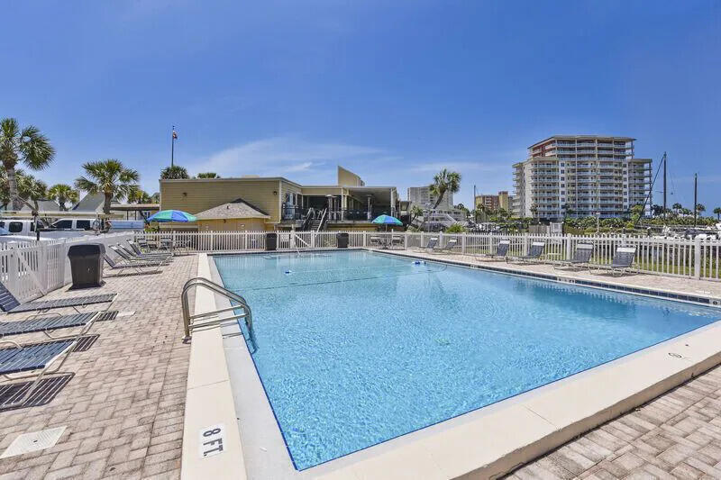 SANDPIPER COVE Xxii - Residential