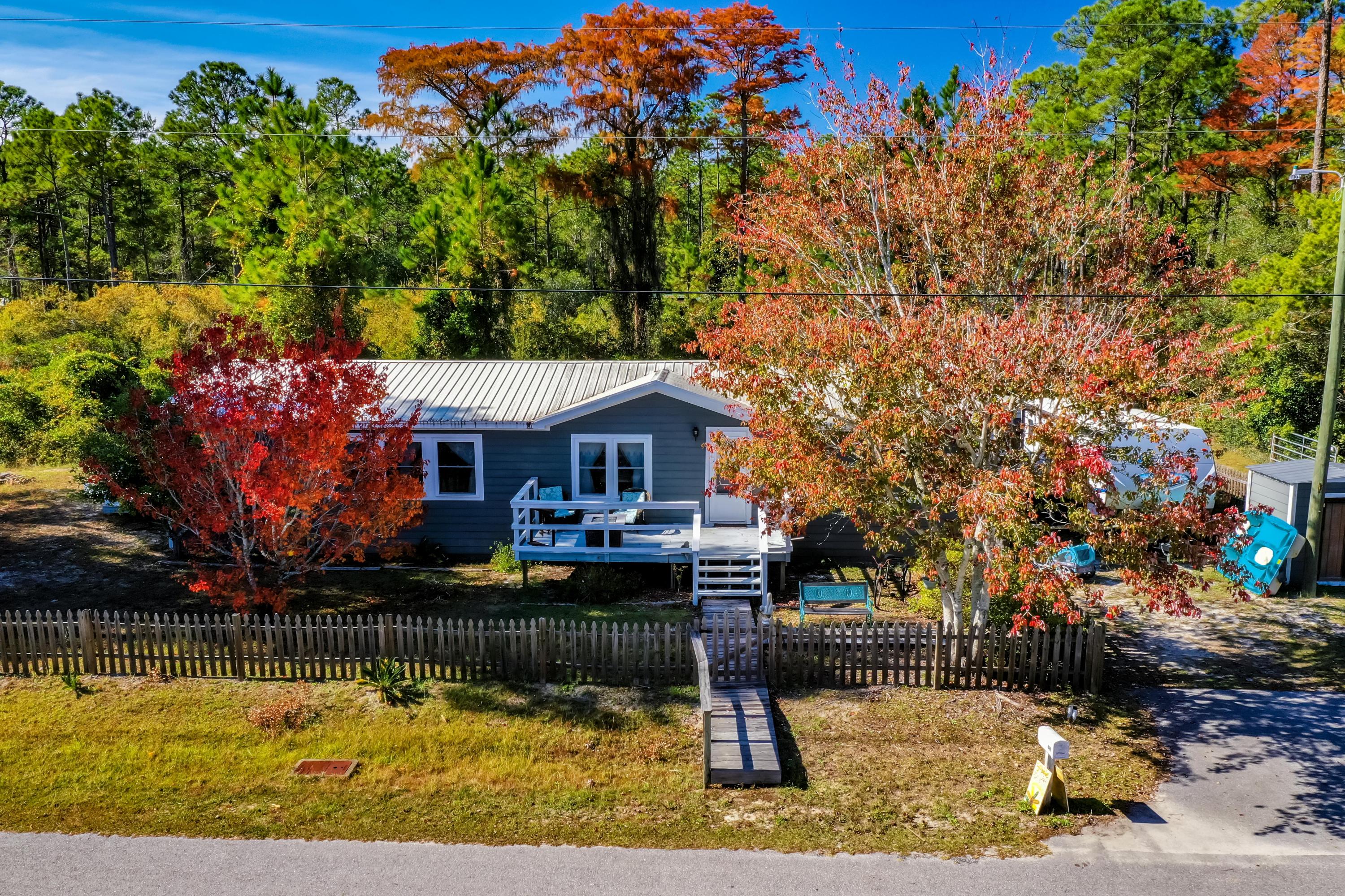 BAYSIDE HEIGHTS RANCHETTES - Residential