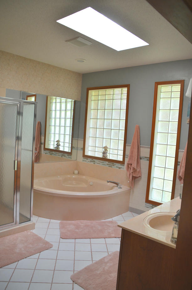 PRITCHARD POINT - Residential