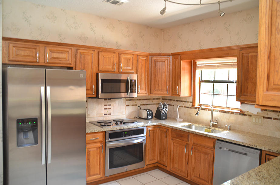 PRITCHARD POINT - Residential