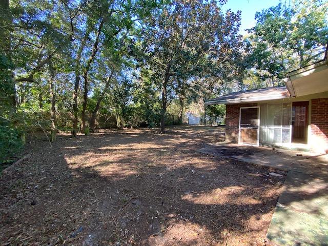 BAY WOODS - Residential