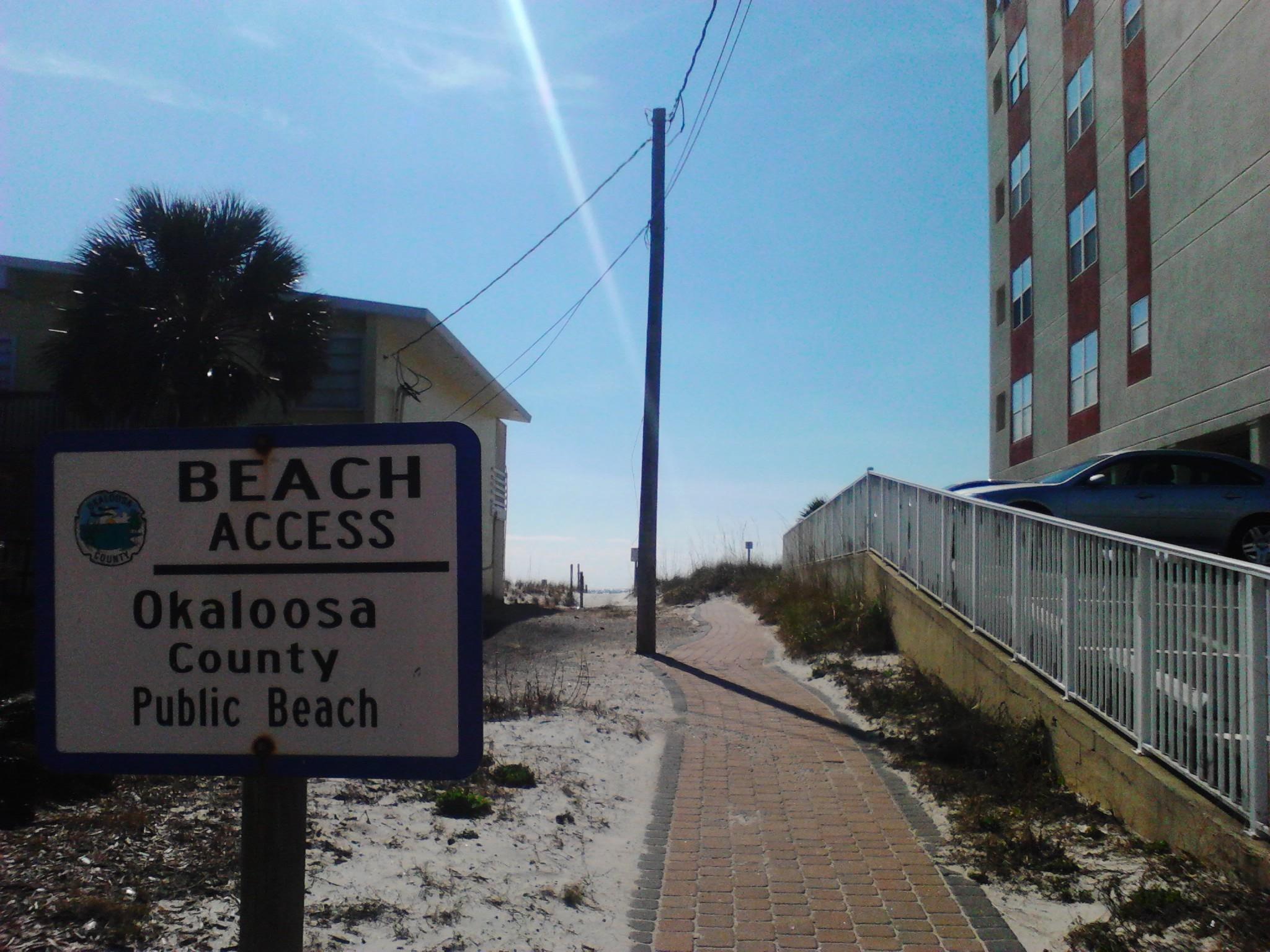 TROPICAL ISLE CONDO - Residential