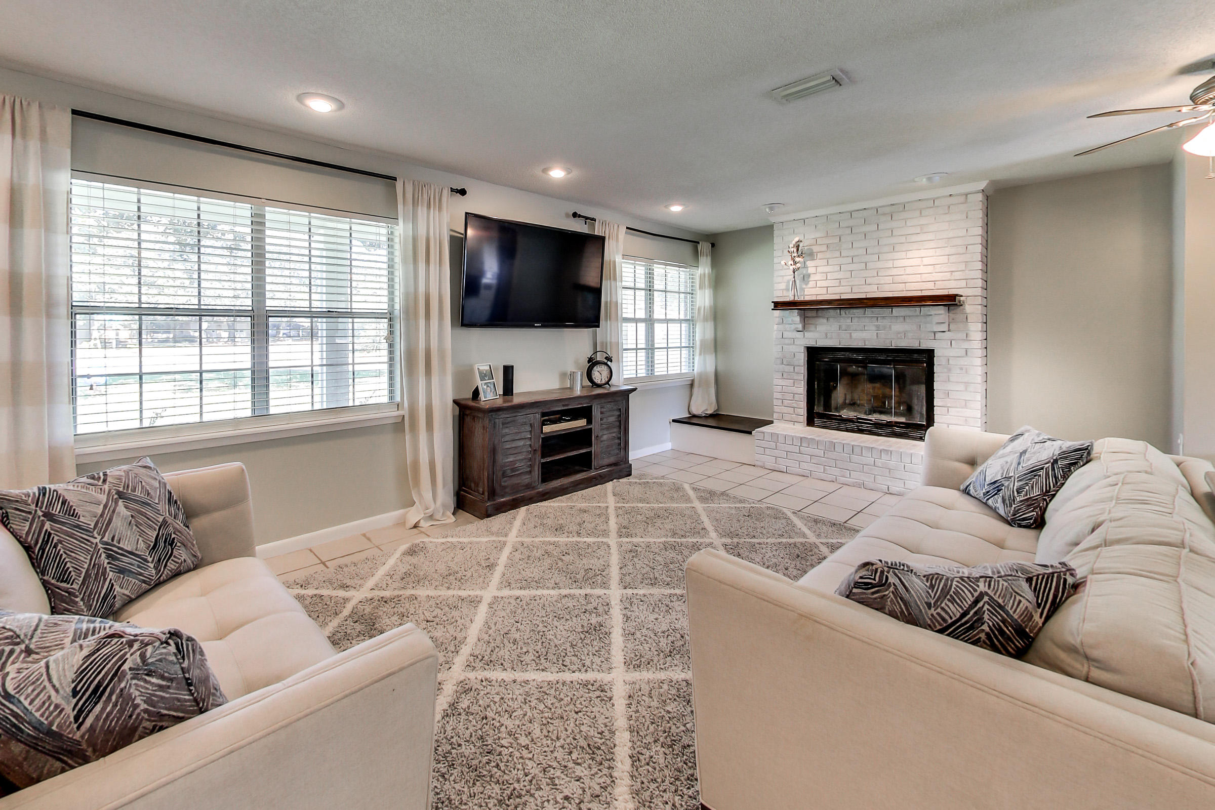 KENWOOD S/D - Residential