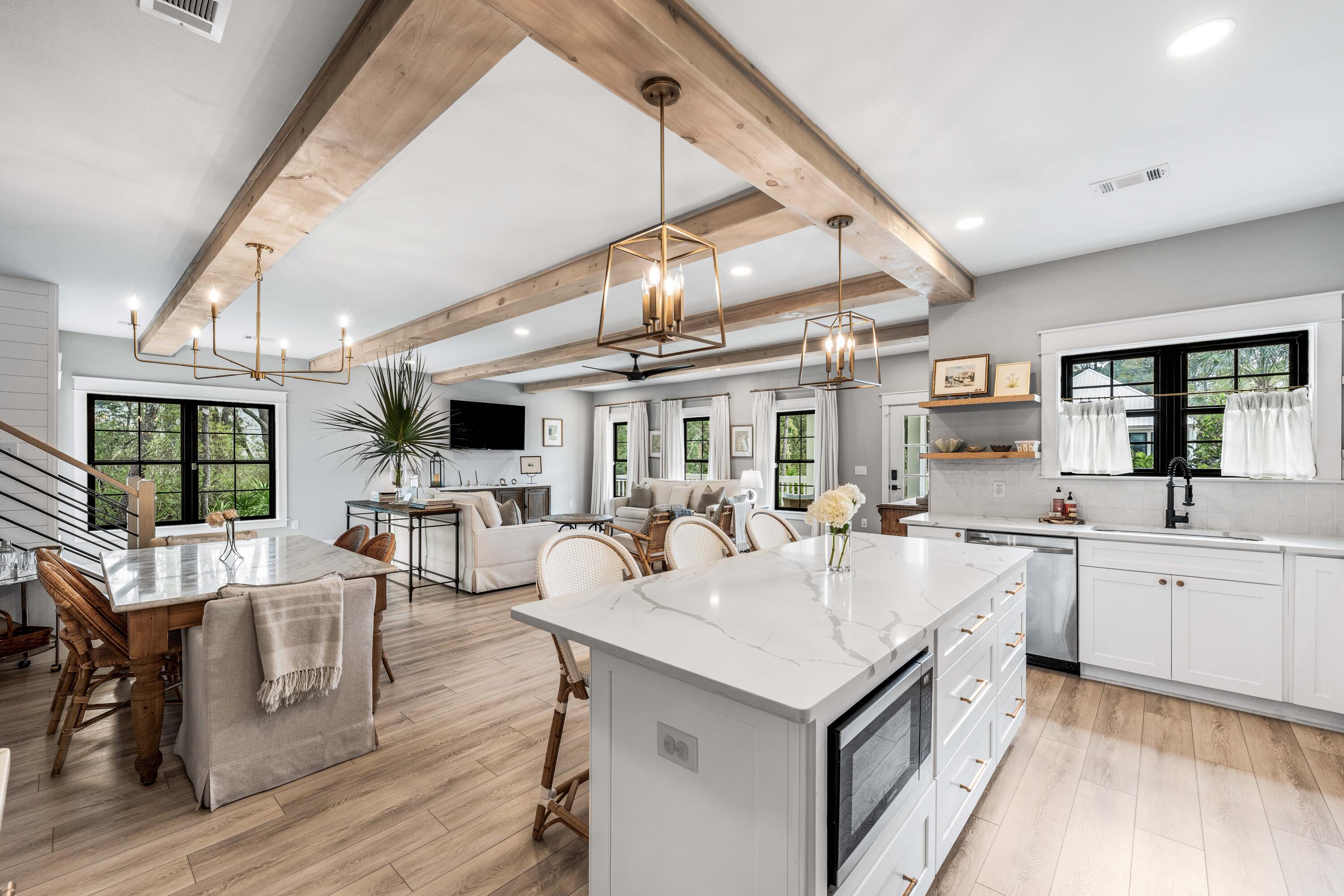 GRAYTON BAYOU - Residential