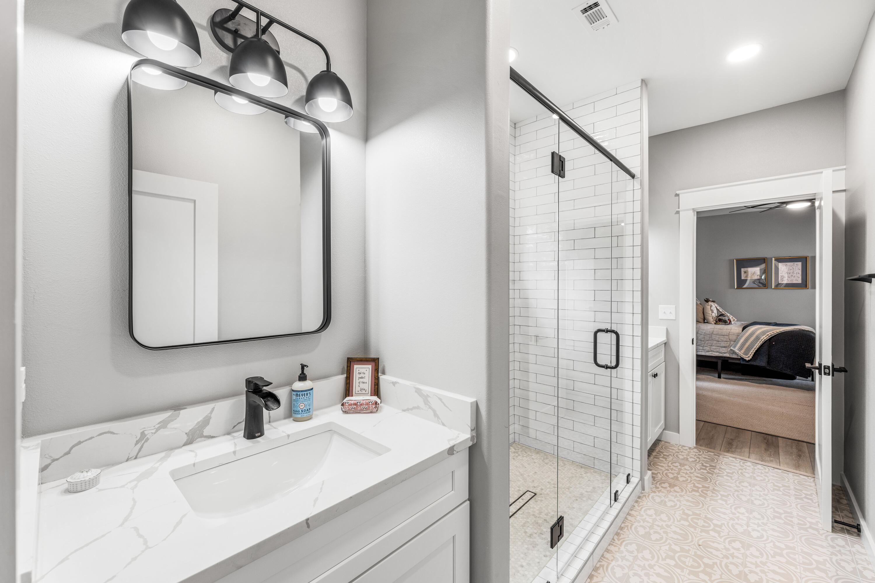 GRAYTON BAYOU - Residential