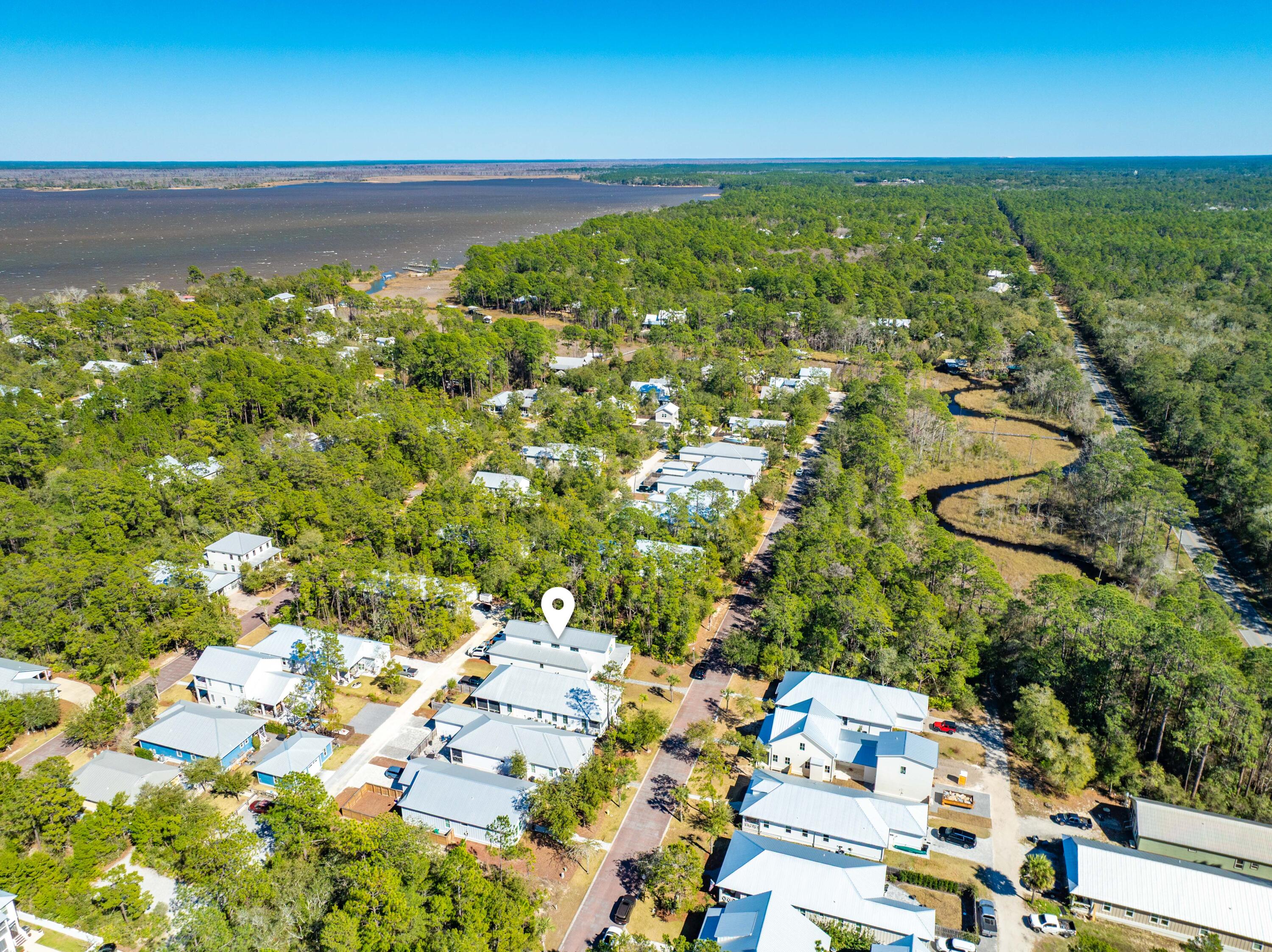 GRAYTON BAYOU - Residential