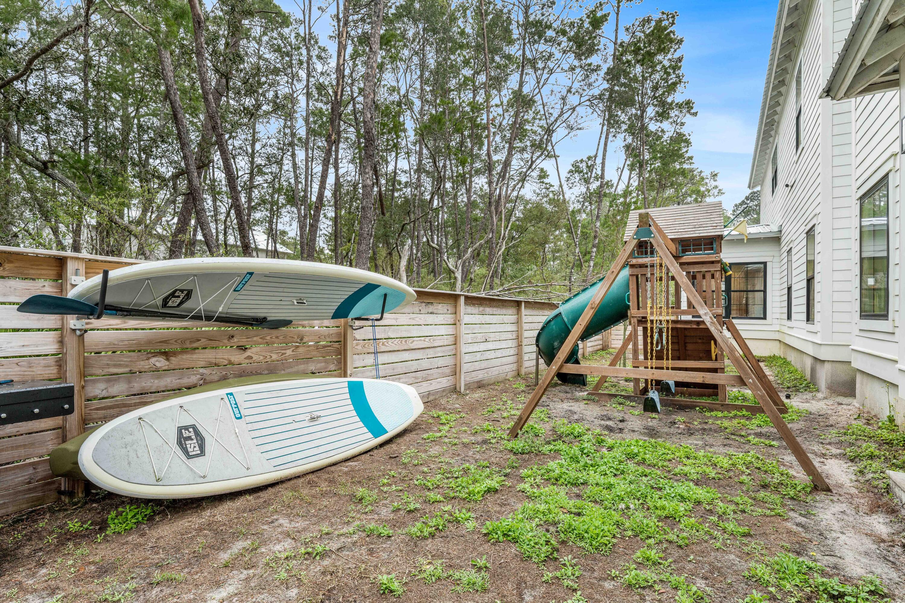 GRAYTON BAYOU - Residential