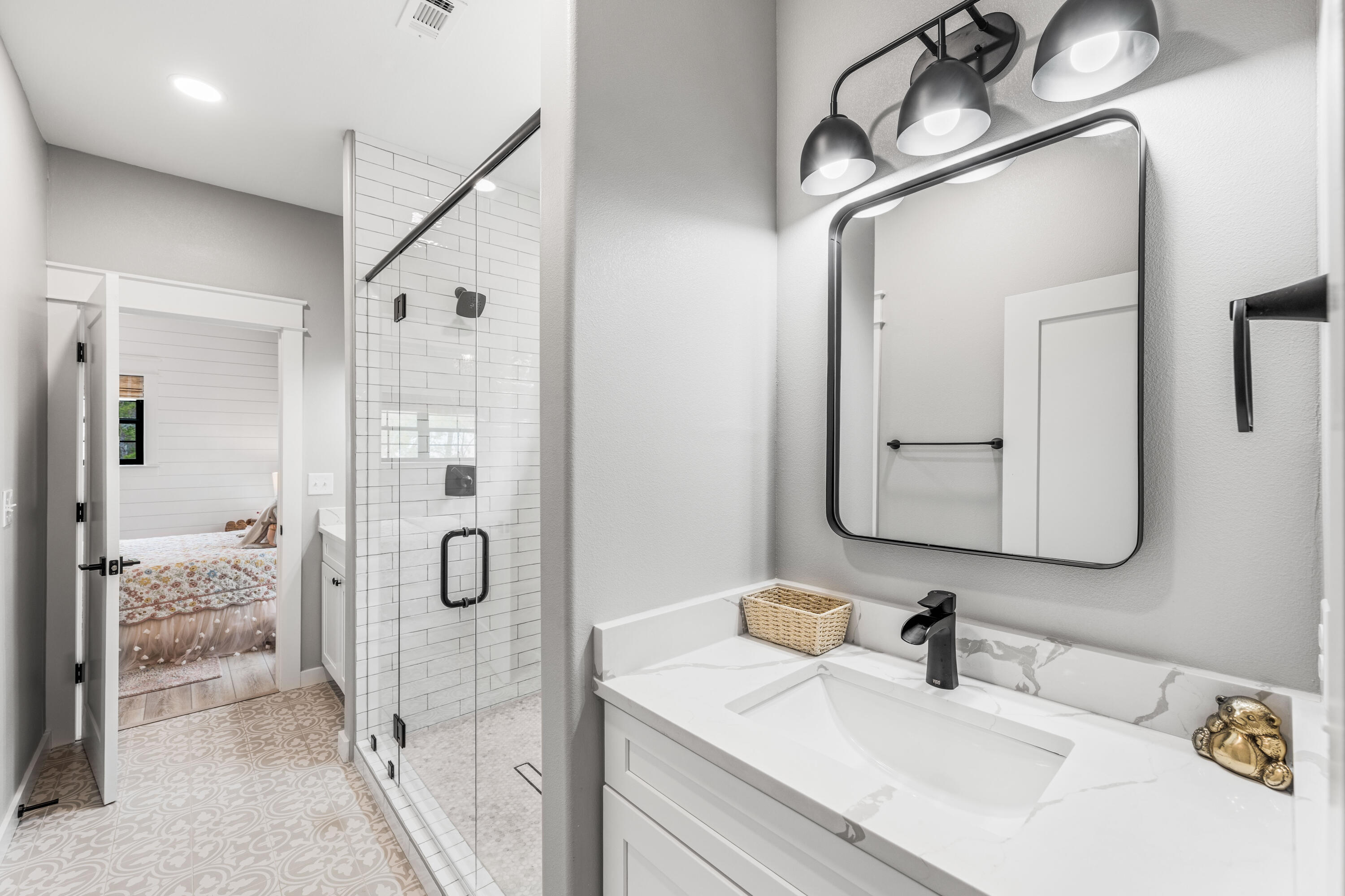 GRAYTON BAYOU - Residential