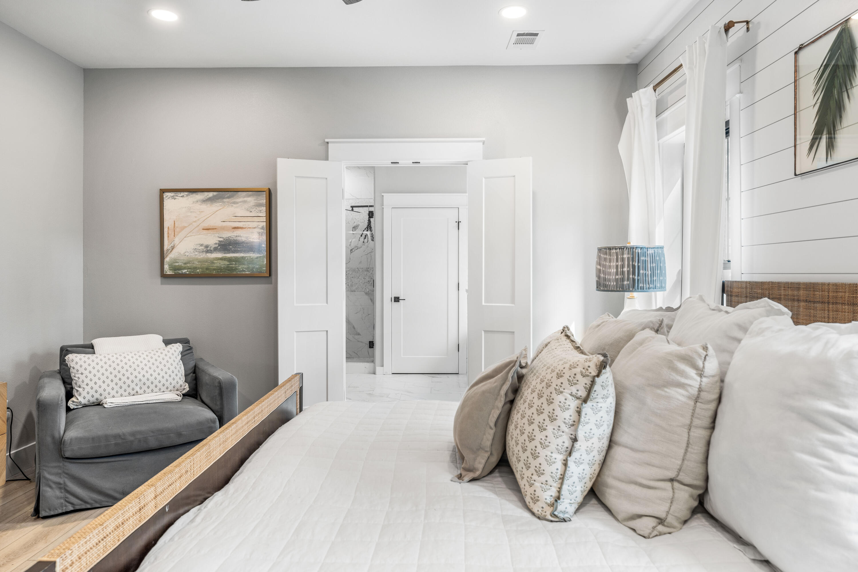 GRAYTON BAYOU - Residential