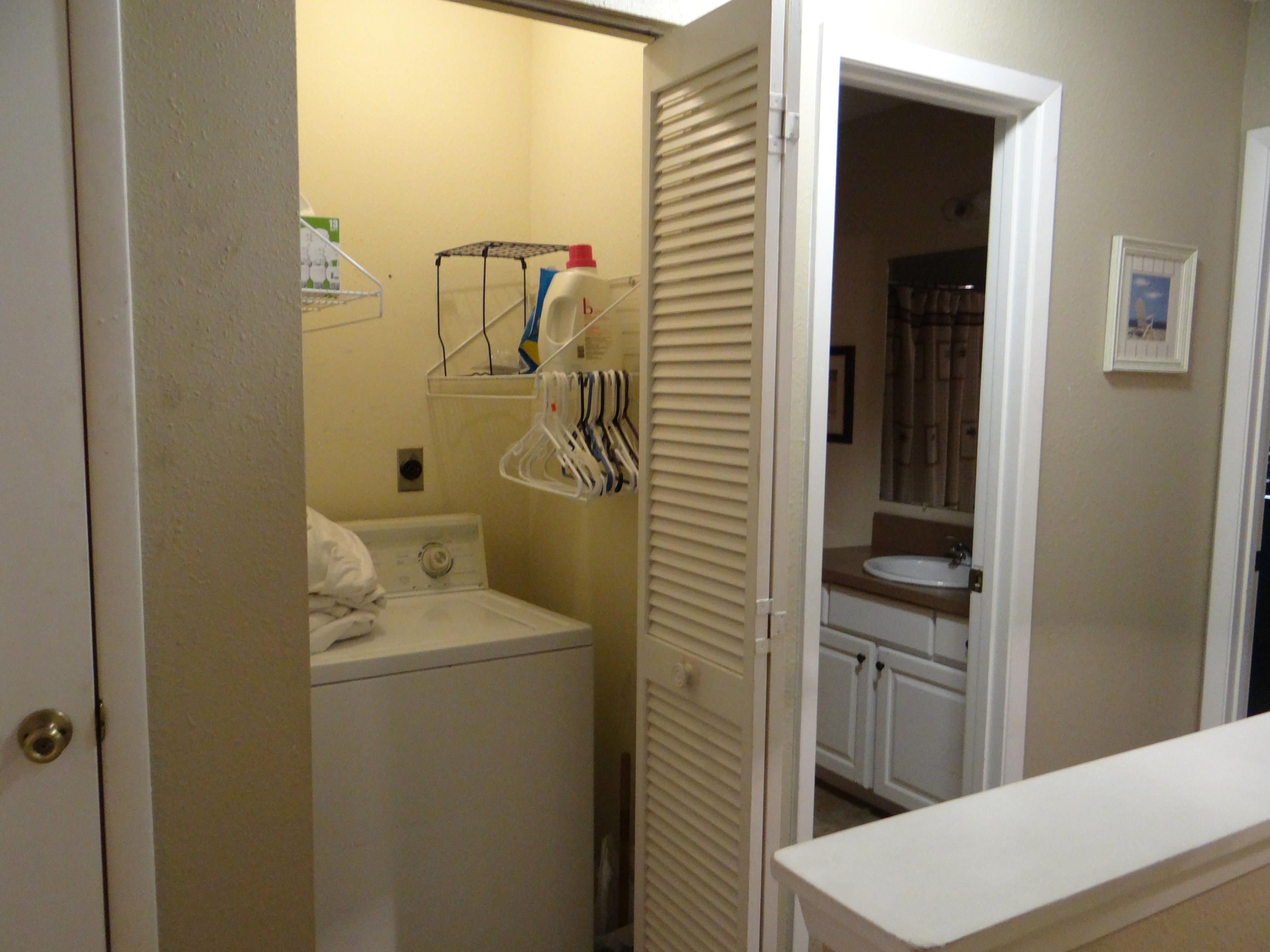 BEACHWALK CONDO BLDG 1 UNIT C ORB 3325 P 1370 2BR 2B 1208 H&C - Residential