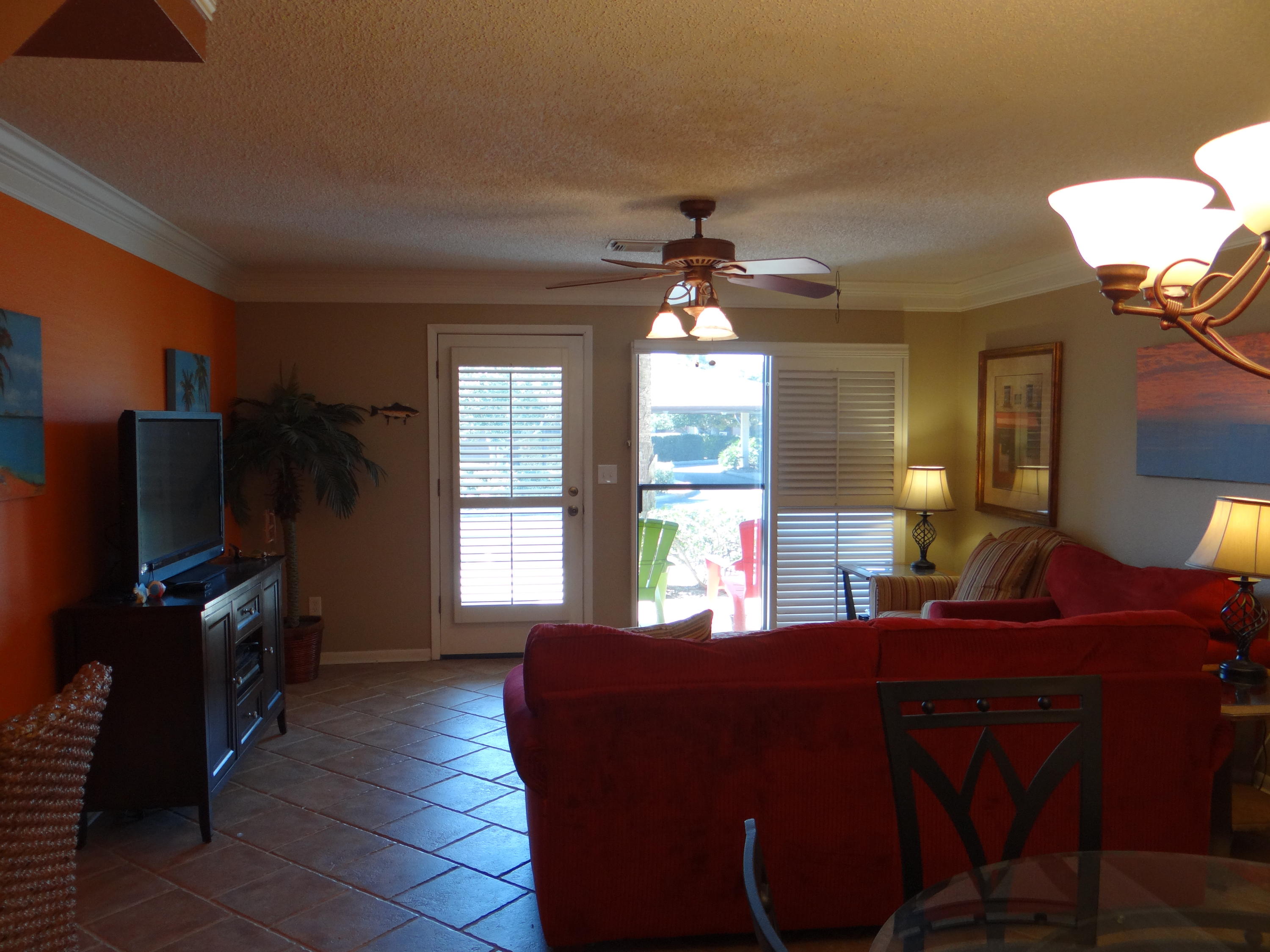 BEACHWALK CONDO BLDG 1 UNIT C ORB 3325 P 1370 2BR 2B 1208 H&C - Residential