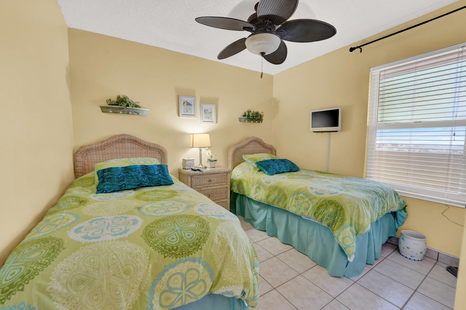 PELICAN BEACH RESORT CONDO - Residential