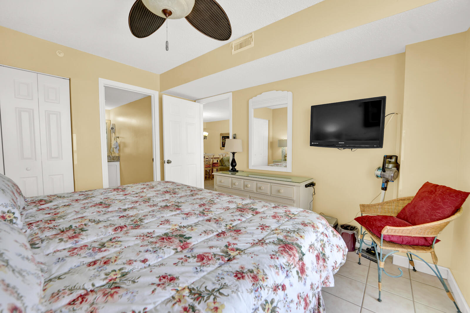 PELICAN BEACH RESORT CONDO - Residential