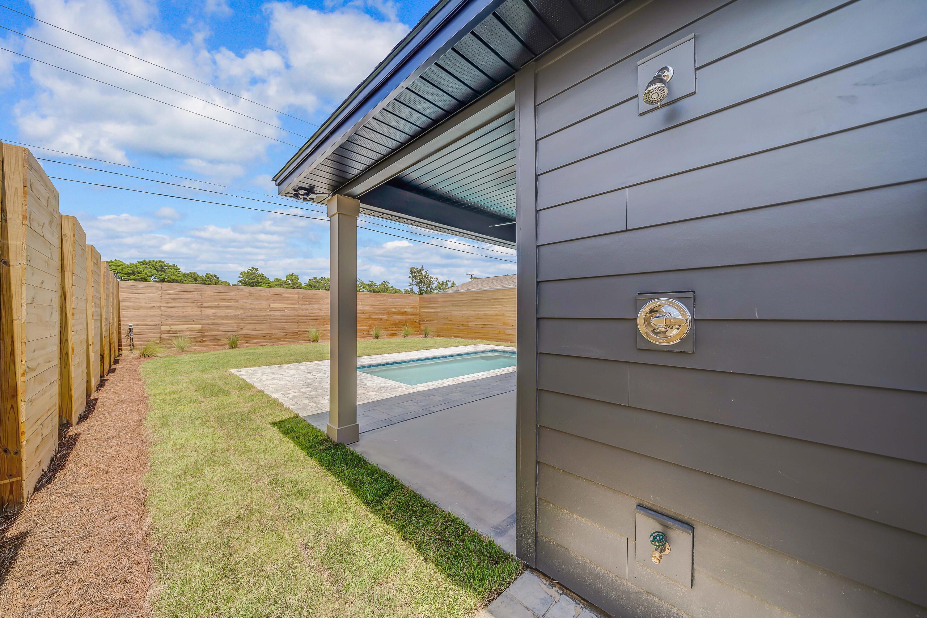 gulf vista - Residential