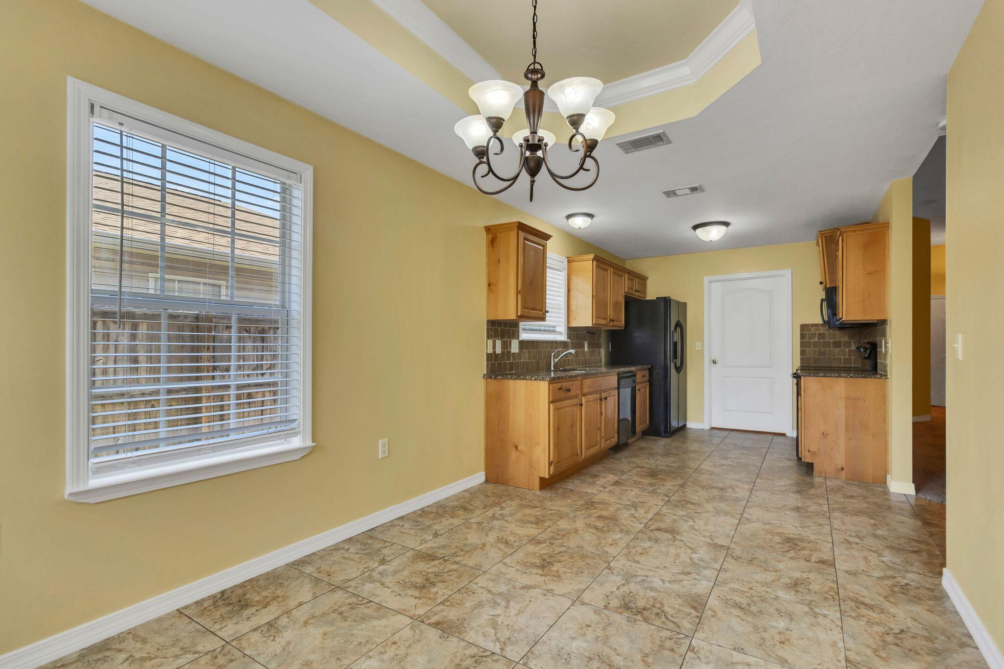 GARDEN CITY - Residential Lease