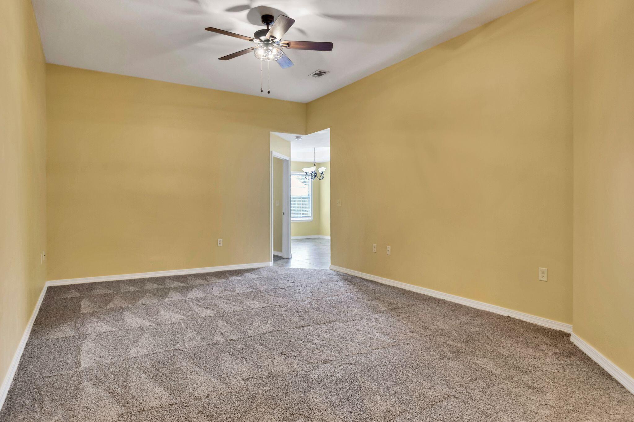 GARDEN CITY - Residential Lease