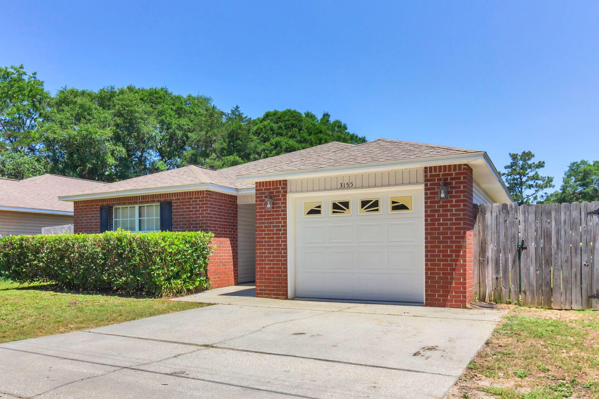 GARDEN CITY - Residential Lease