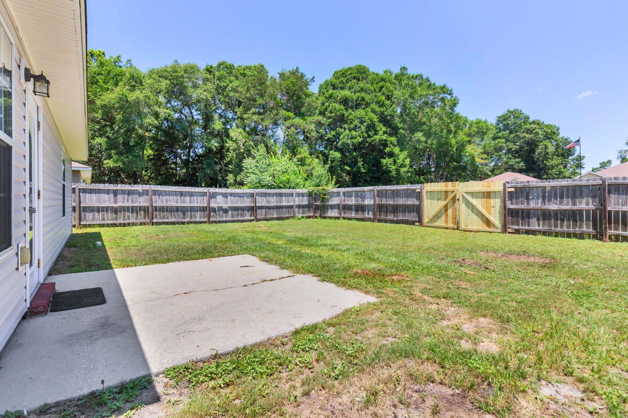 GARDEN CITY - Residential Lease