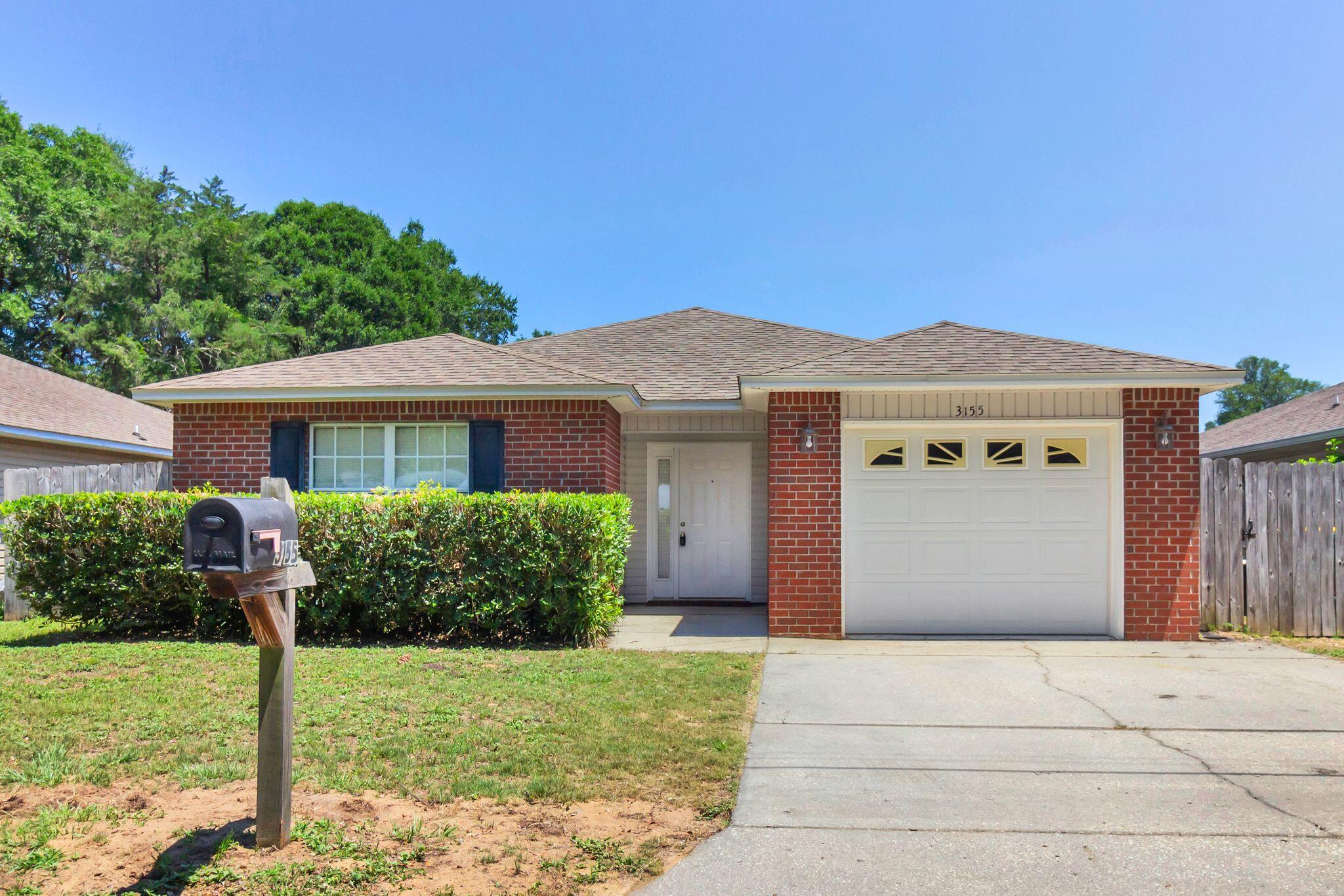 GARDEN CITY - Residential Lease