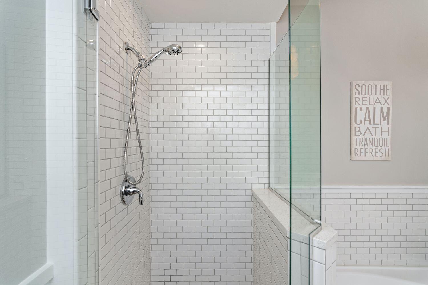 INN AT GULF PLACE - Residential