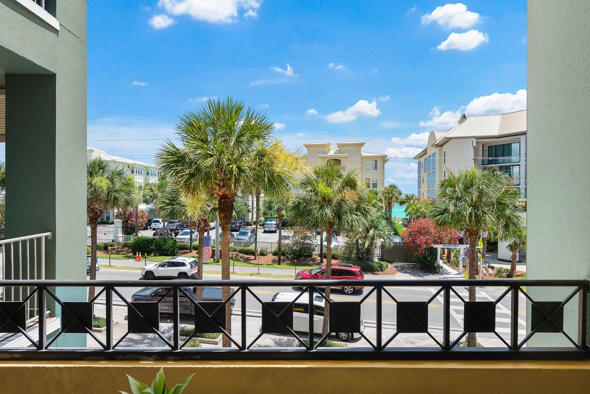 INN AT GULF PLACE - Residential