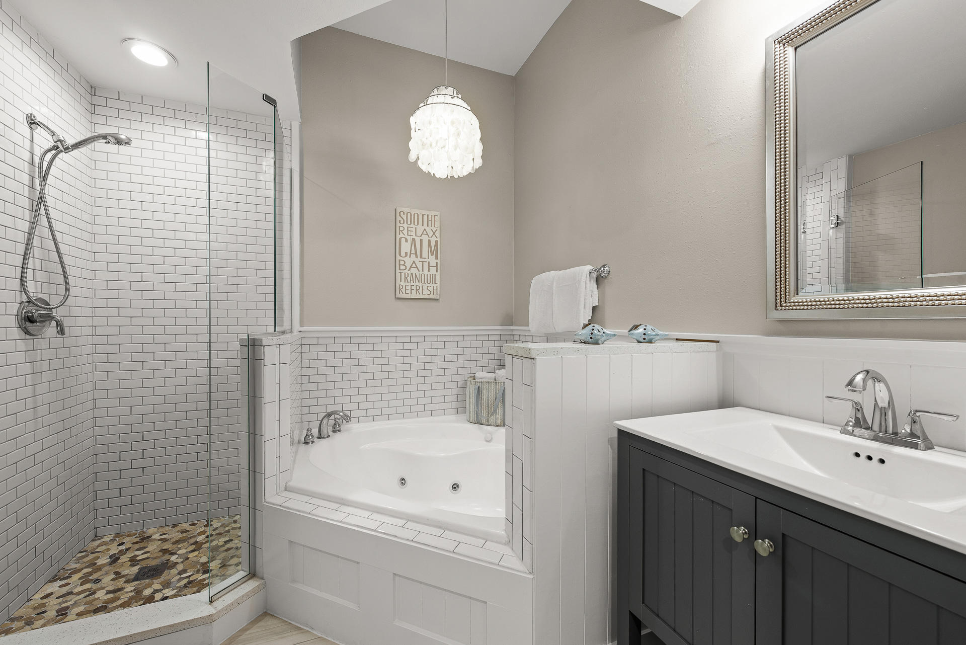 INN AT GULF PLACE - Residential