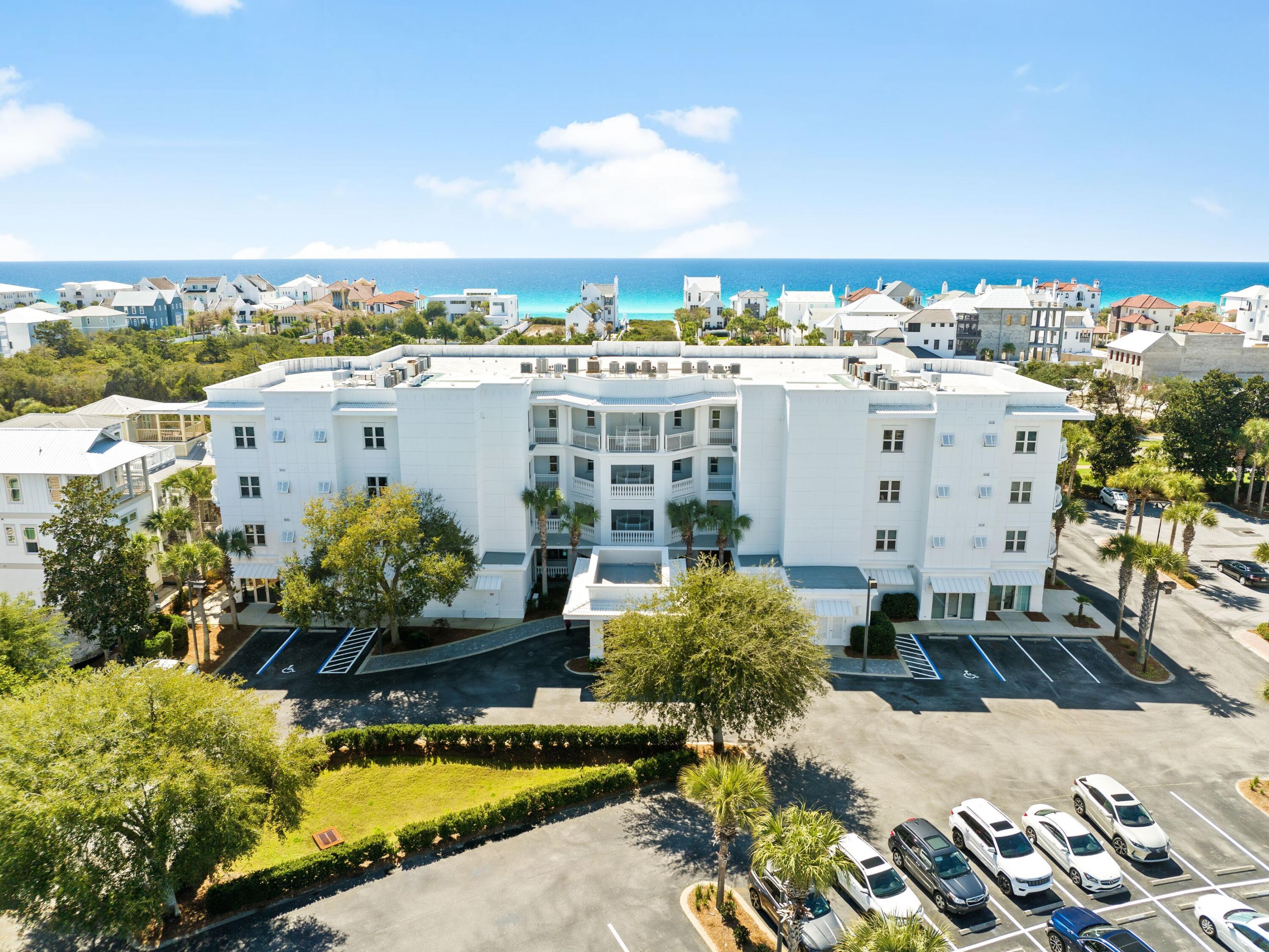 ALEXANDER AT PALM COURT - Residential