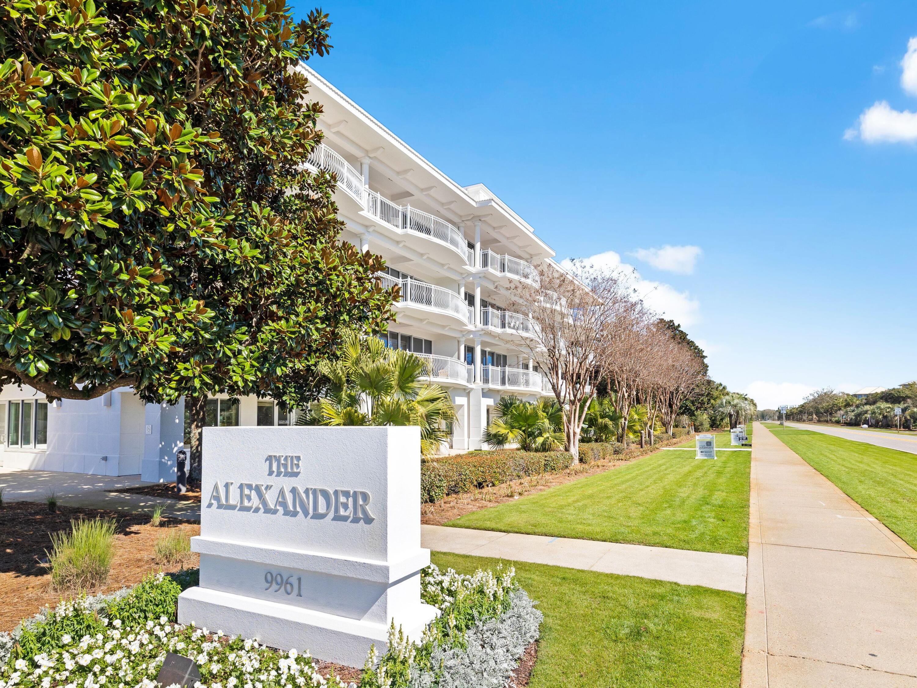 ALEXANDER AT PALM COURT - Residential