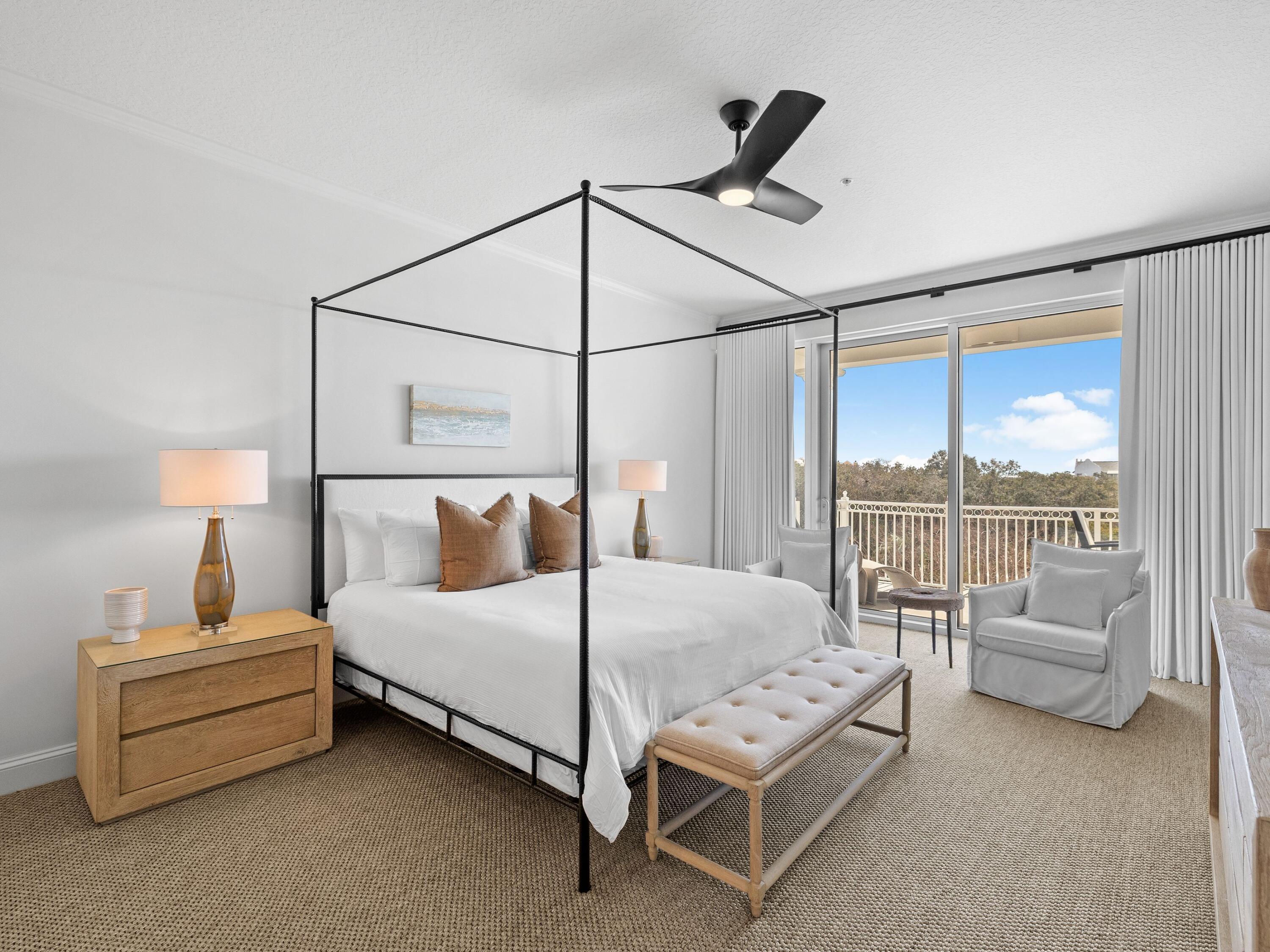 ALEXANDER AT PALM COURT - Residential