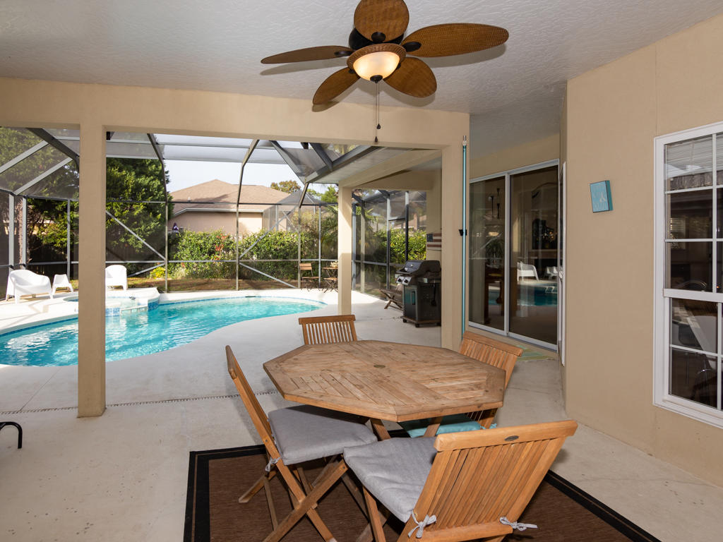 CHARDONNAY ESTATES - Residential