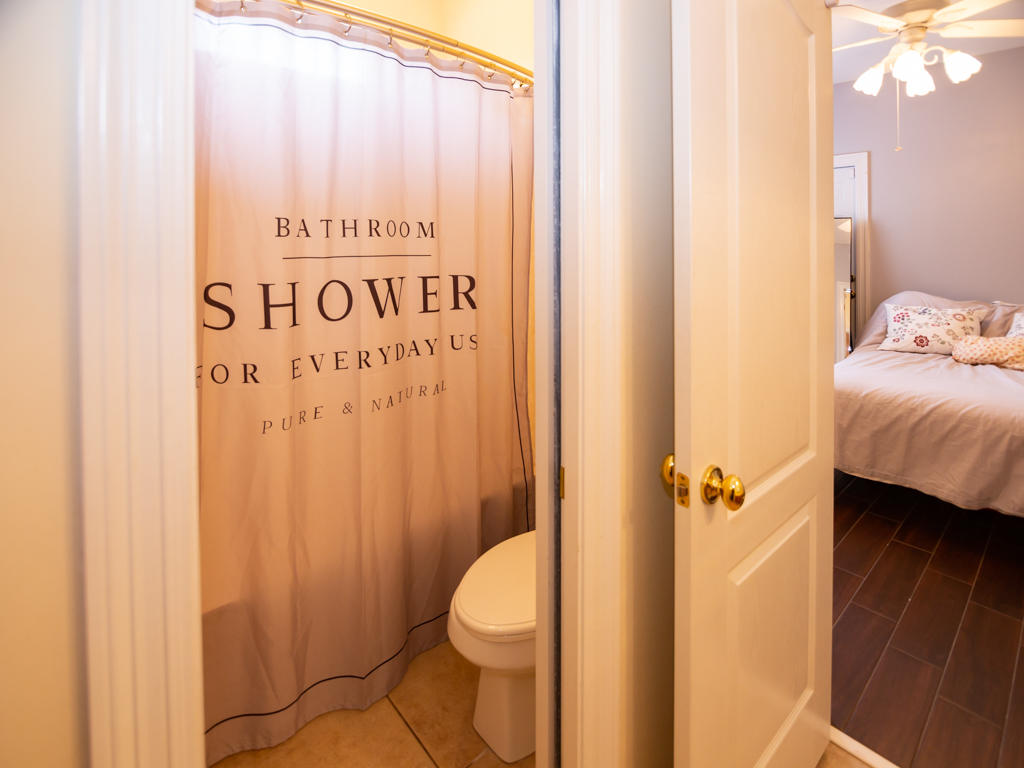 CHARDONNAY ESTATES - Residential