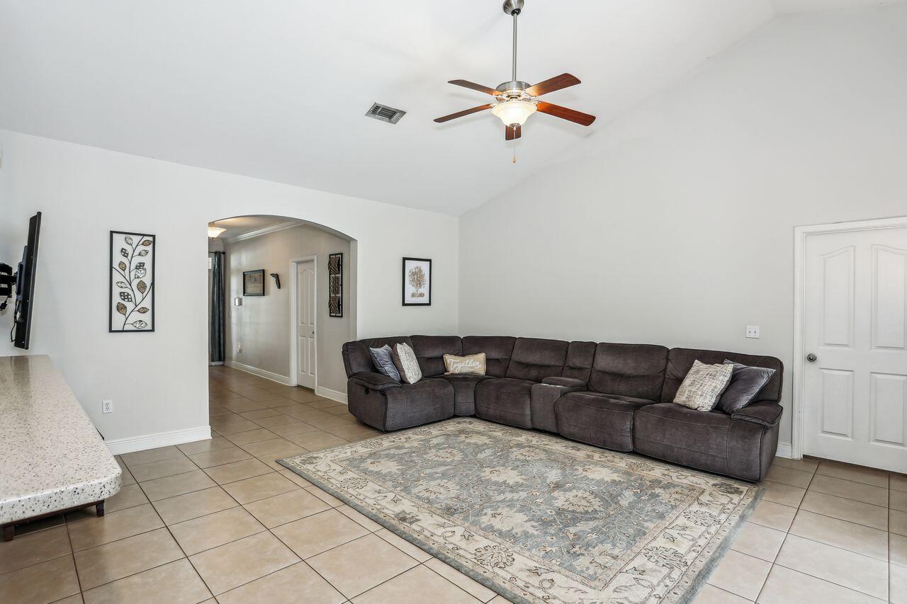 ROLLING RIDGE S/D - Residential