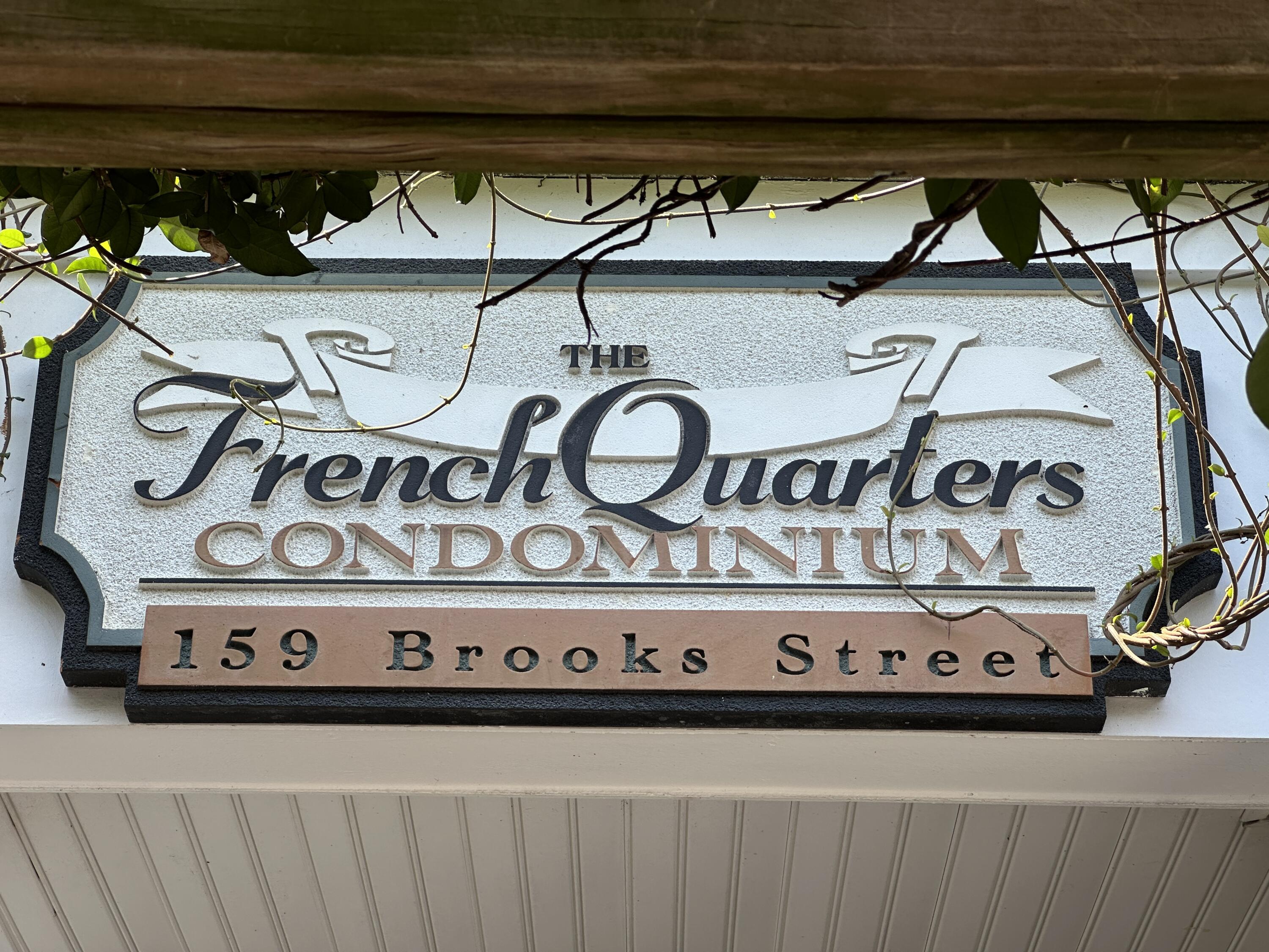 FRENCH QUARTERS - Residential