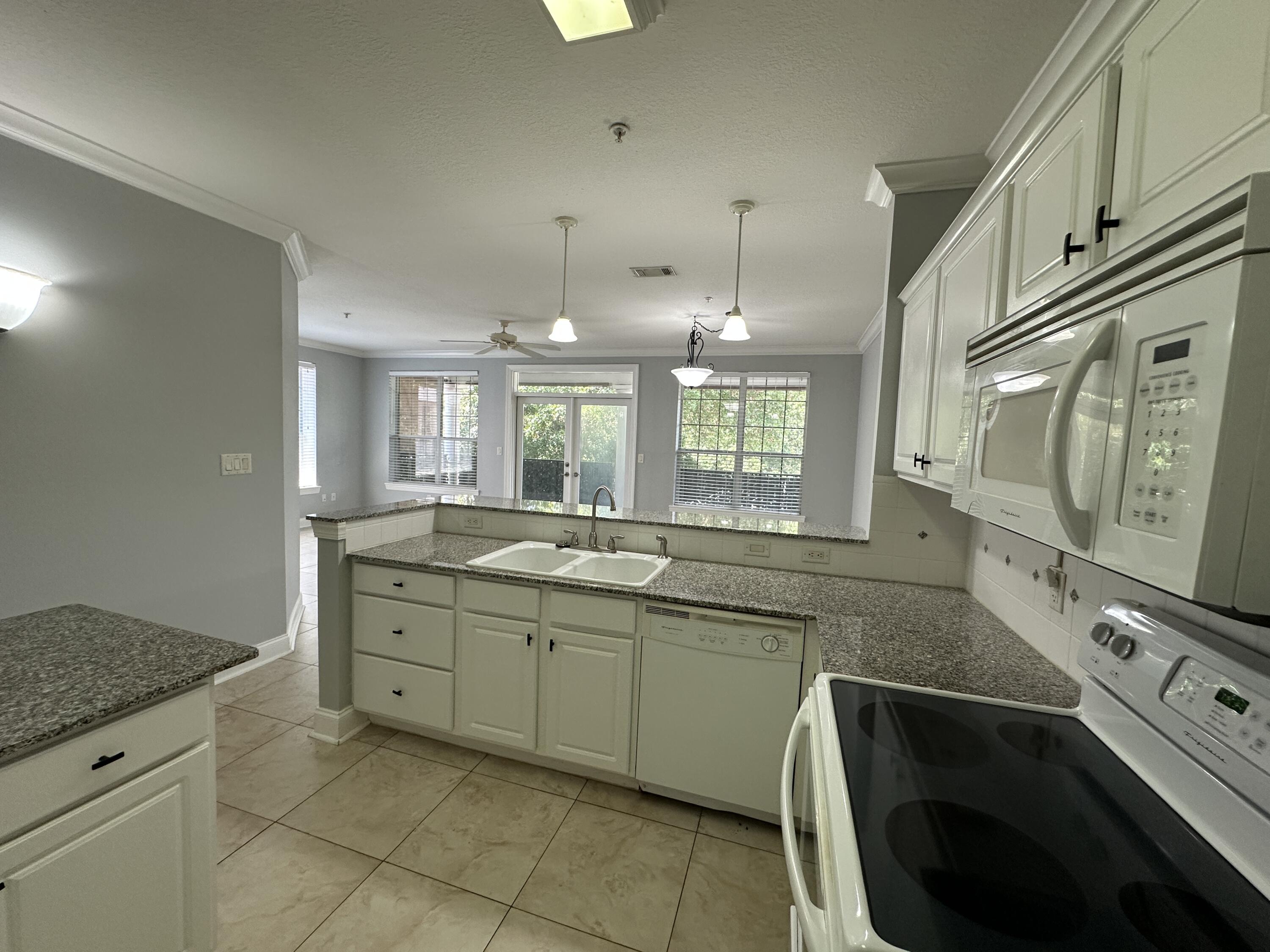 FRENCH QUARTERS - Residential