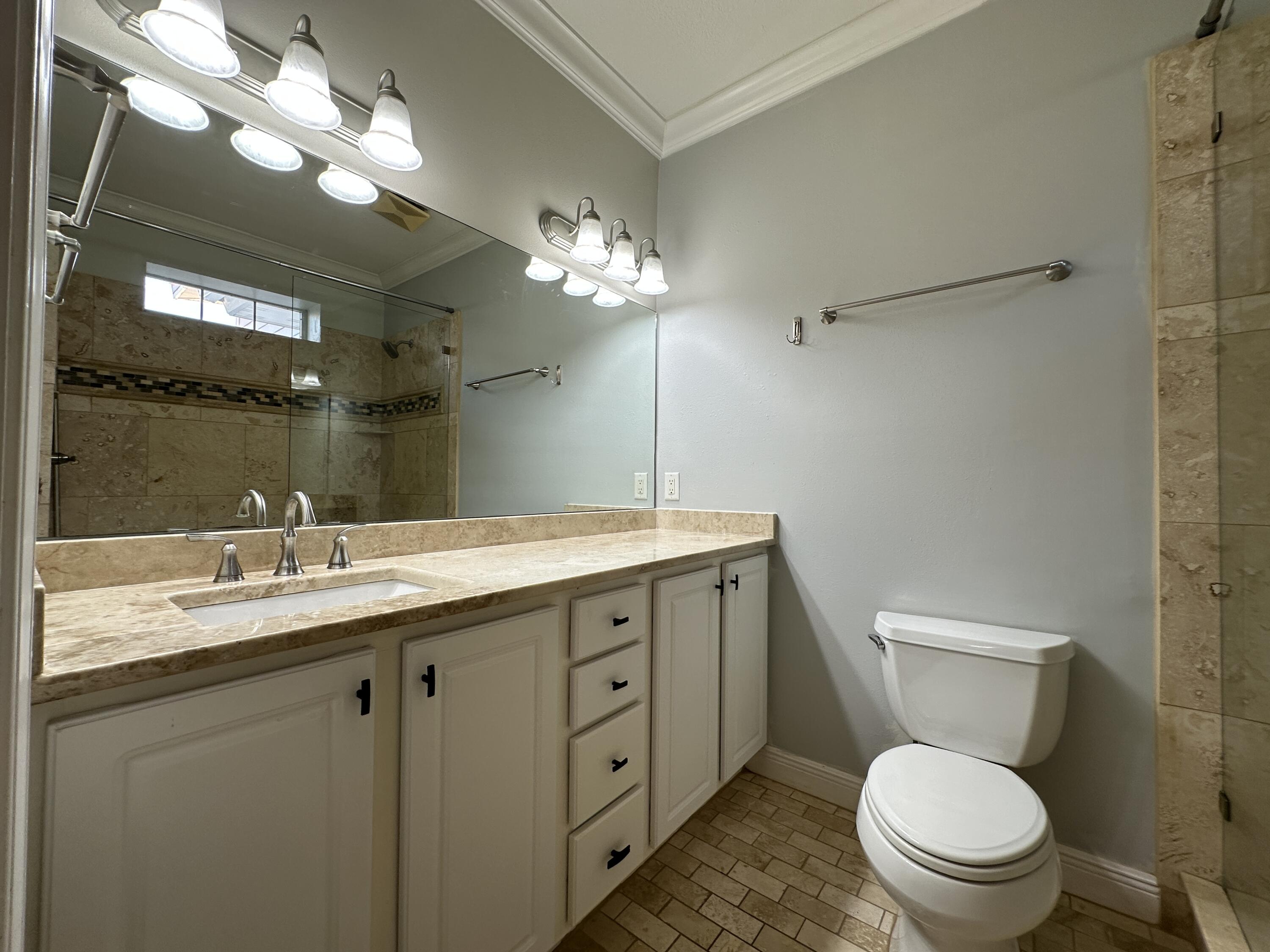FRENCH QUARTERS - Residential