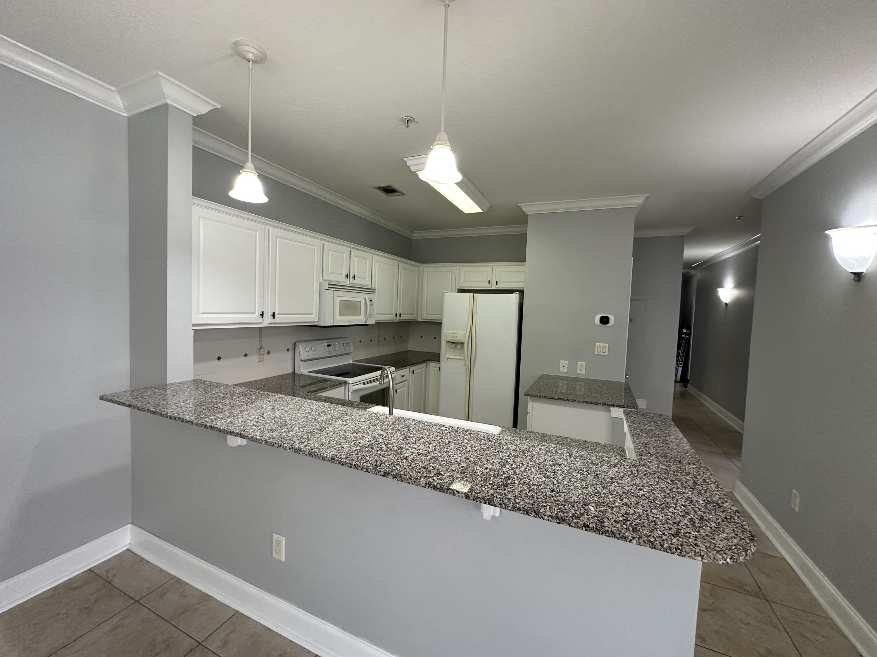 FRENCH QUARTERS - Residential