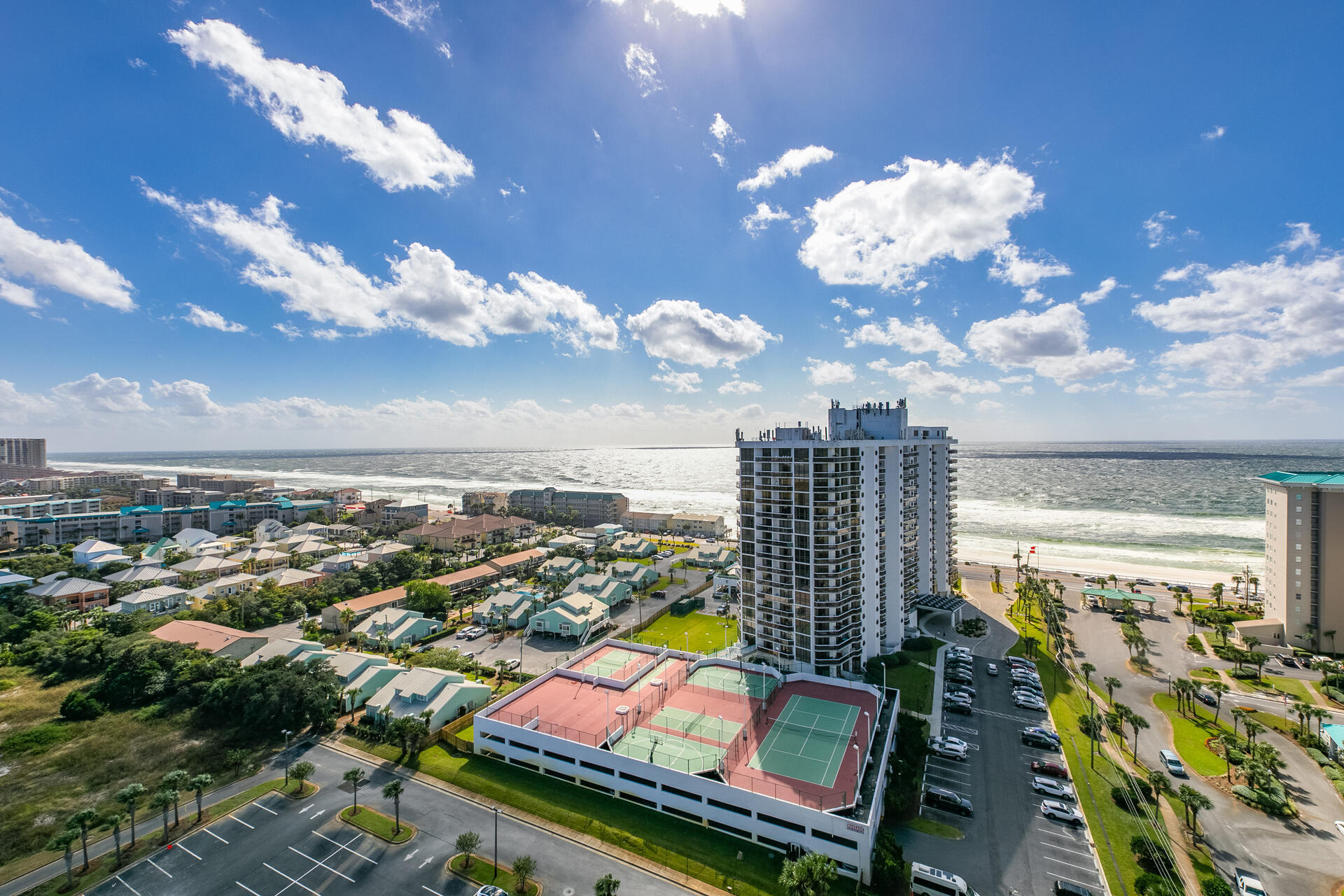 ARIEL DUNES - Residential