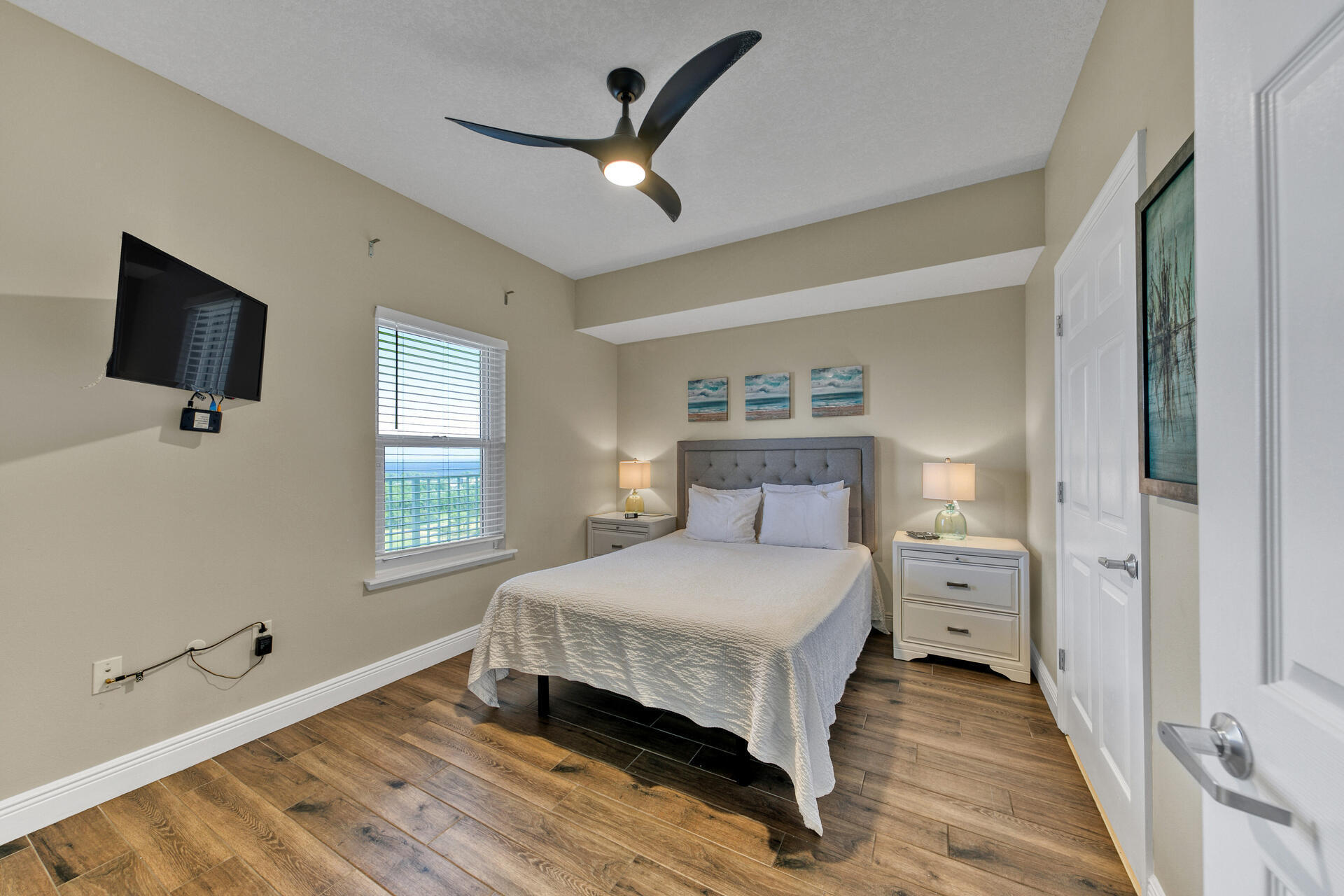 ARIEL DUNES - Residential