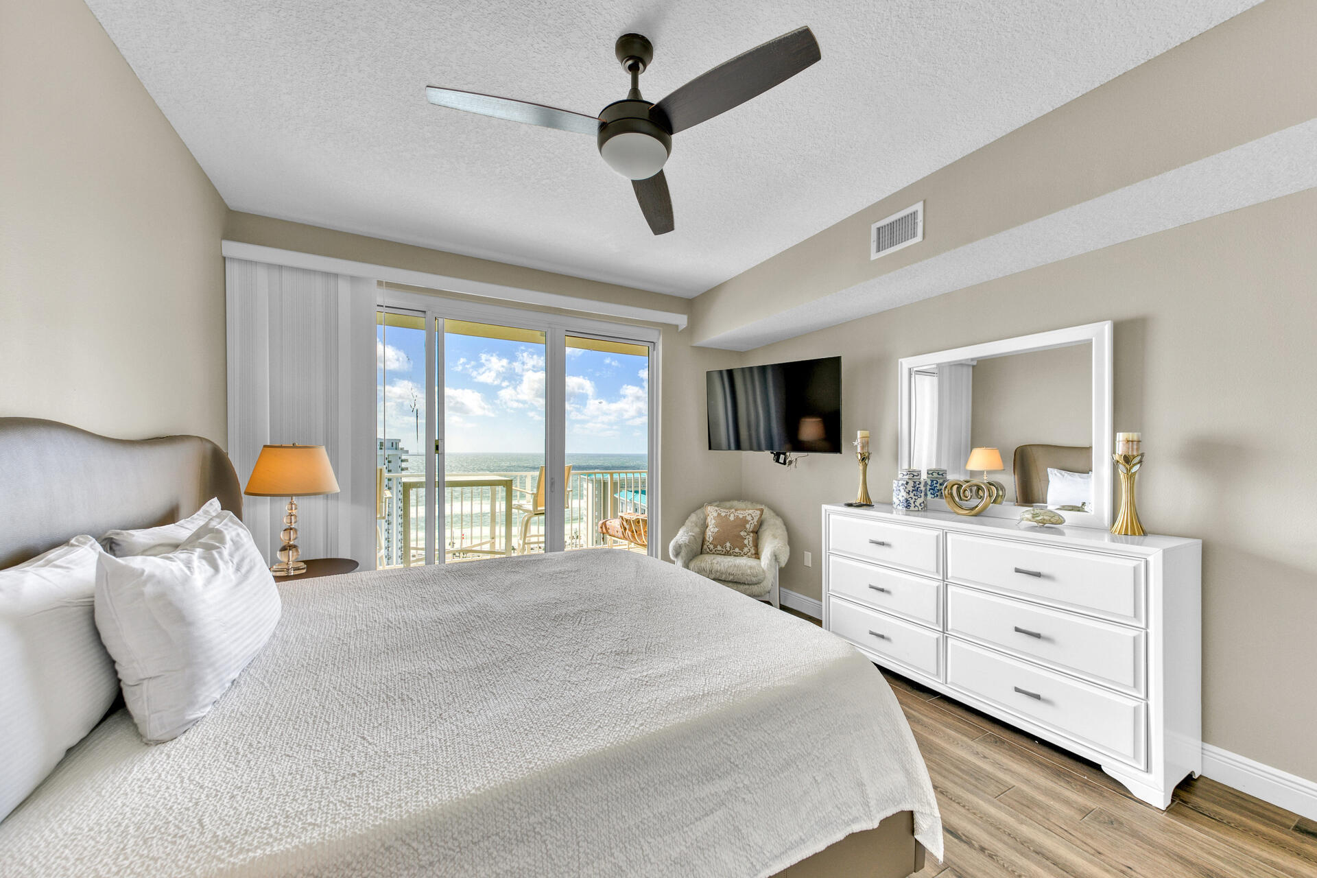 ARIEL DUNES - Residential