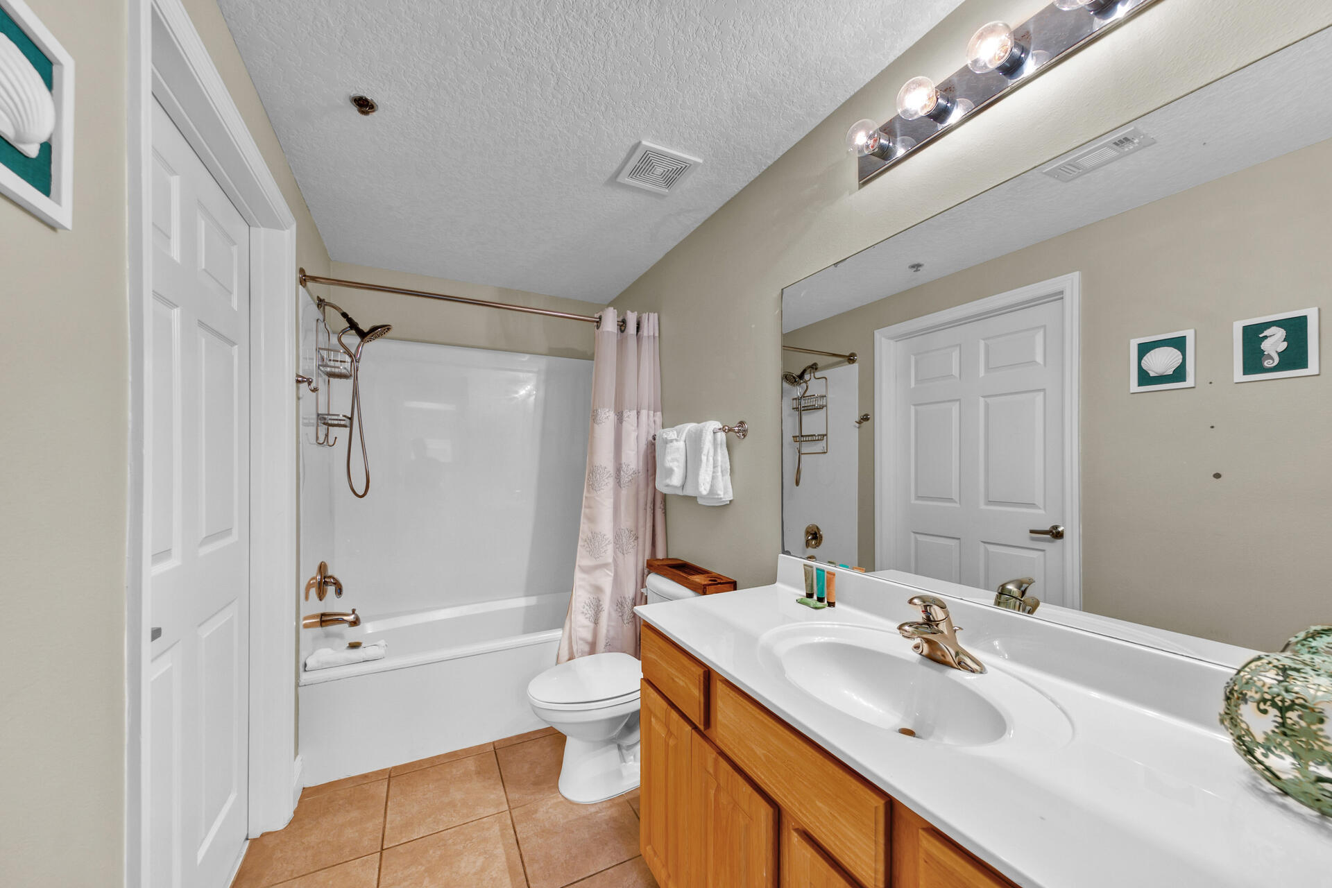 ARIEL DUNES - Residential