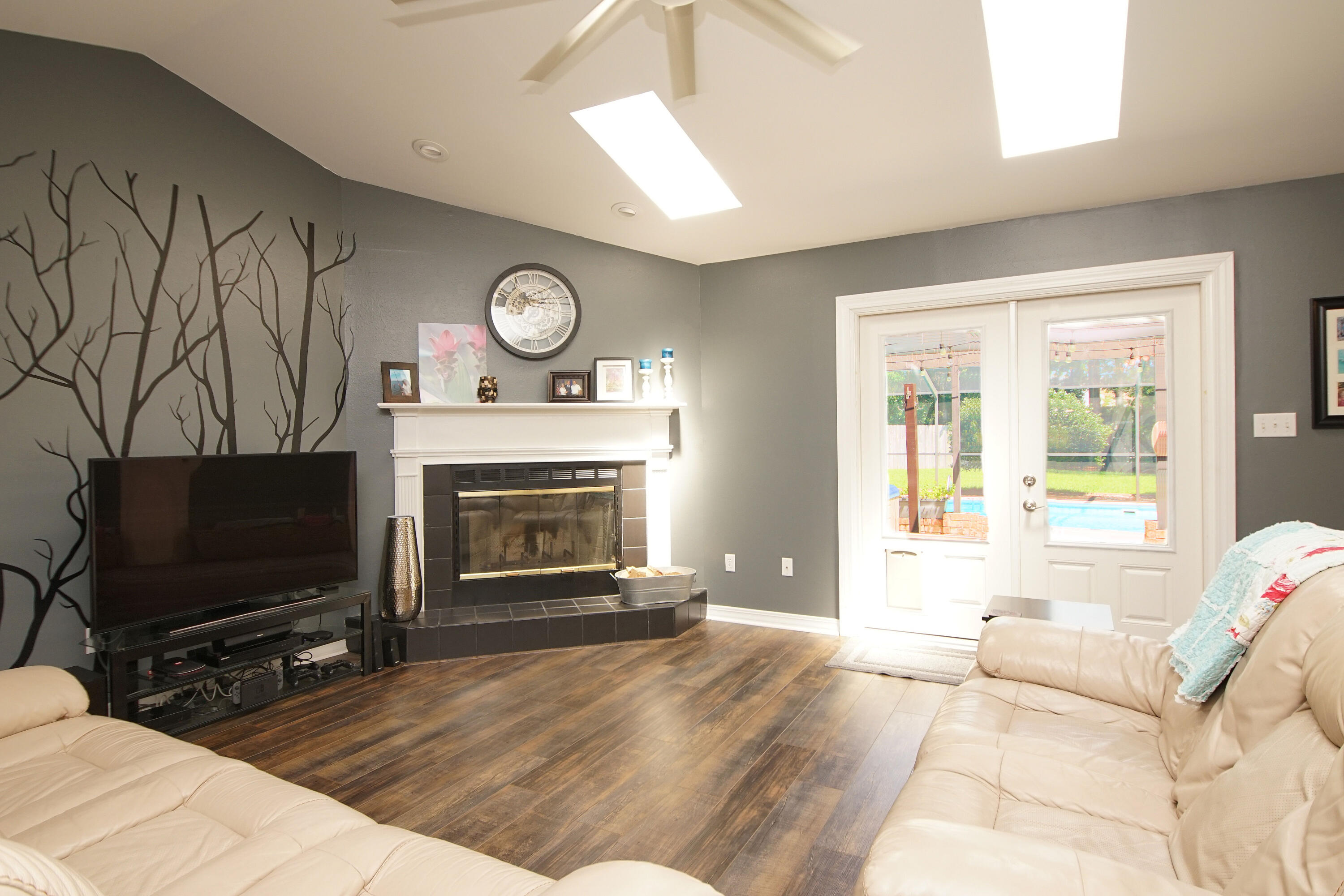 TIGER POINT - Residential