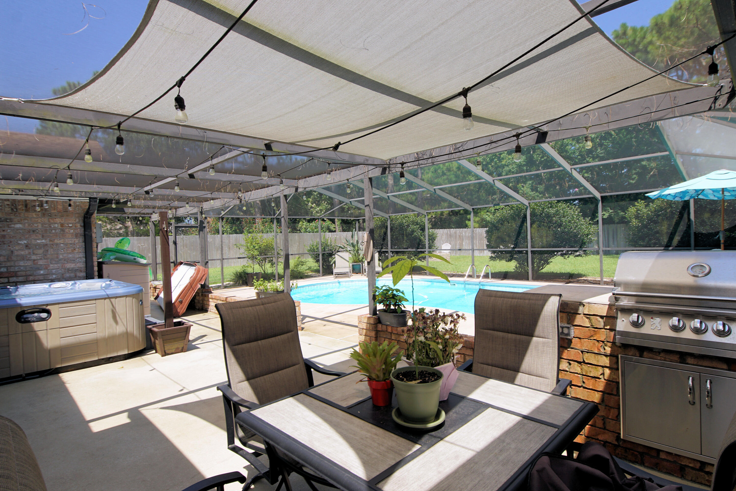 TIGER POINT - Residential