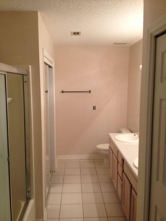 DIAMOND VIEW T/H - Residential